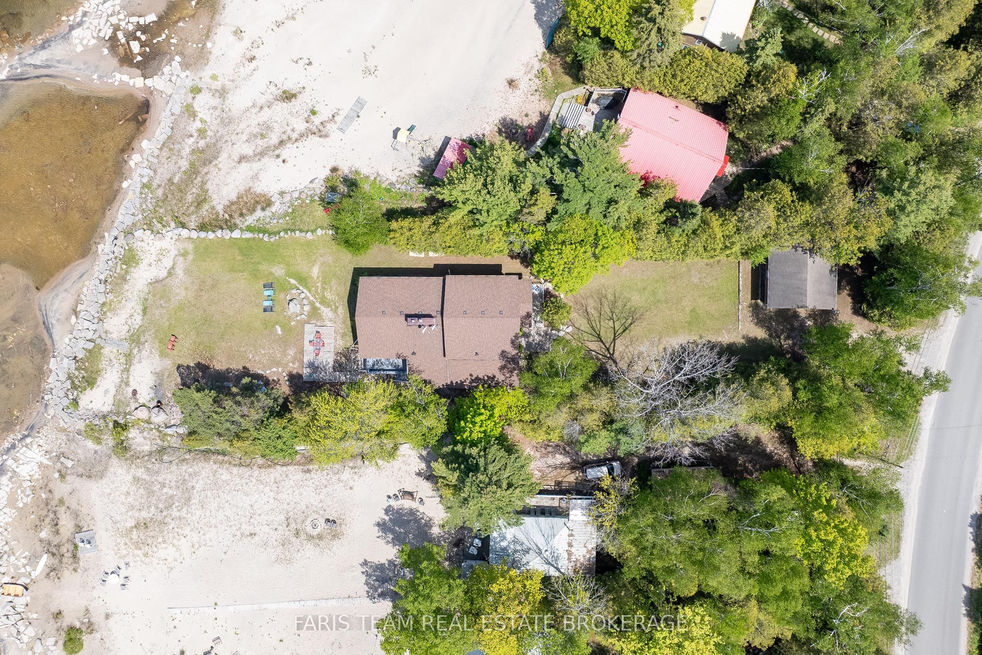 1787 Champlain Road Property Photo 40