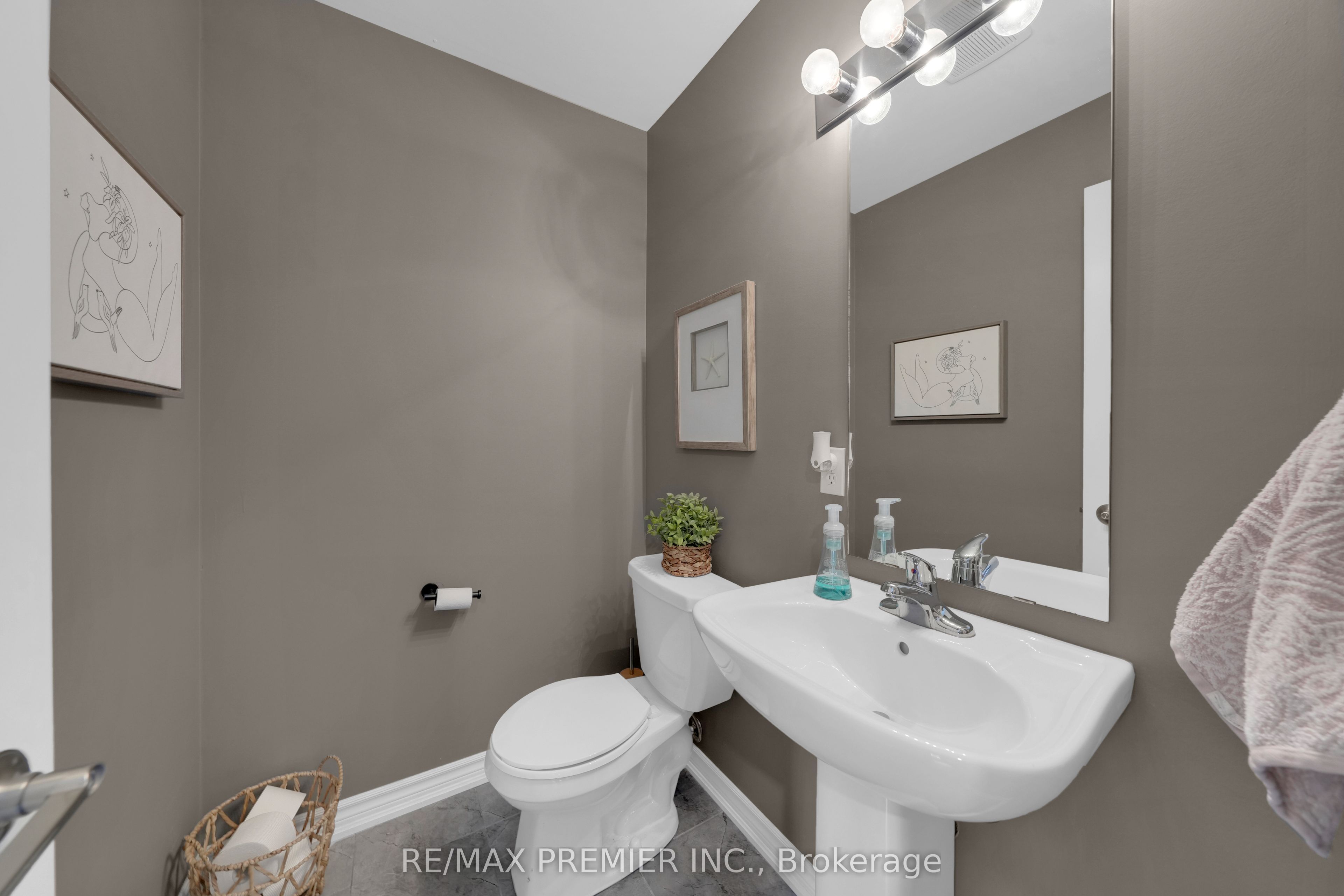 48 Andean Lane Property Photo 3