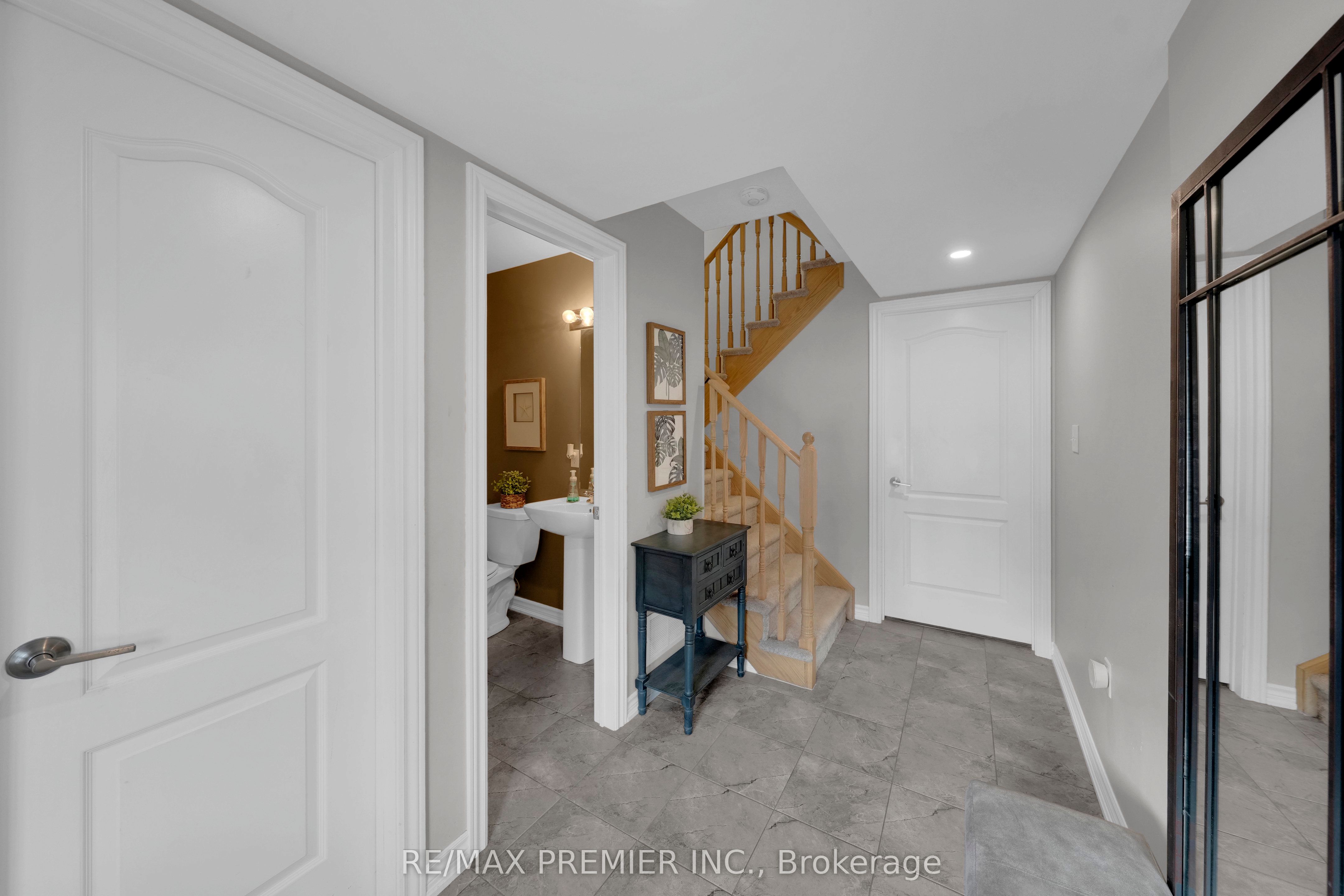 48 Andean Lane Property Photo 4