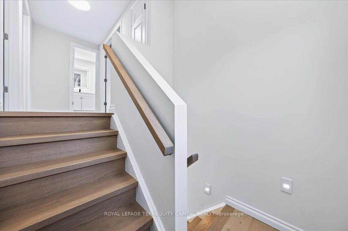 4 Cassandra Drive Property Photo 16