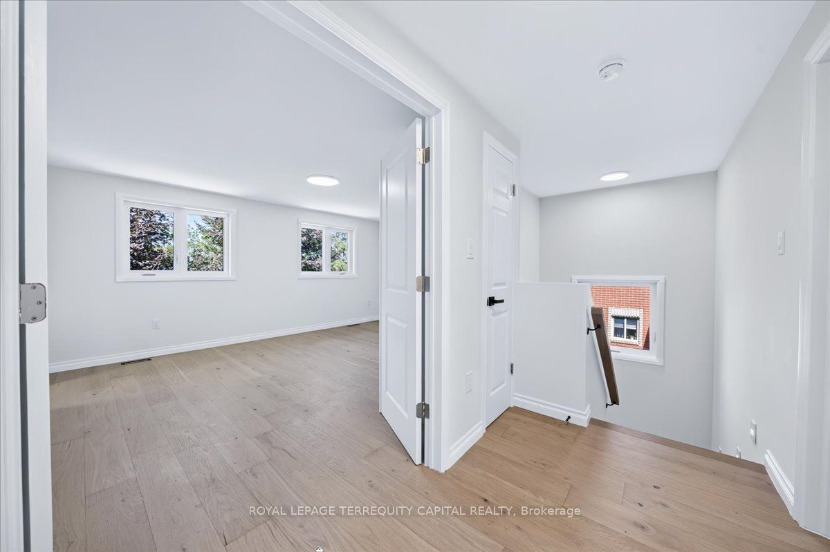 4 Cassandra Drive Property Photo 17