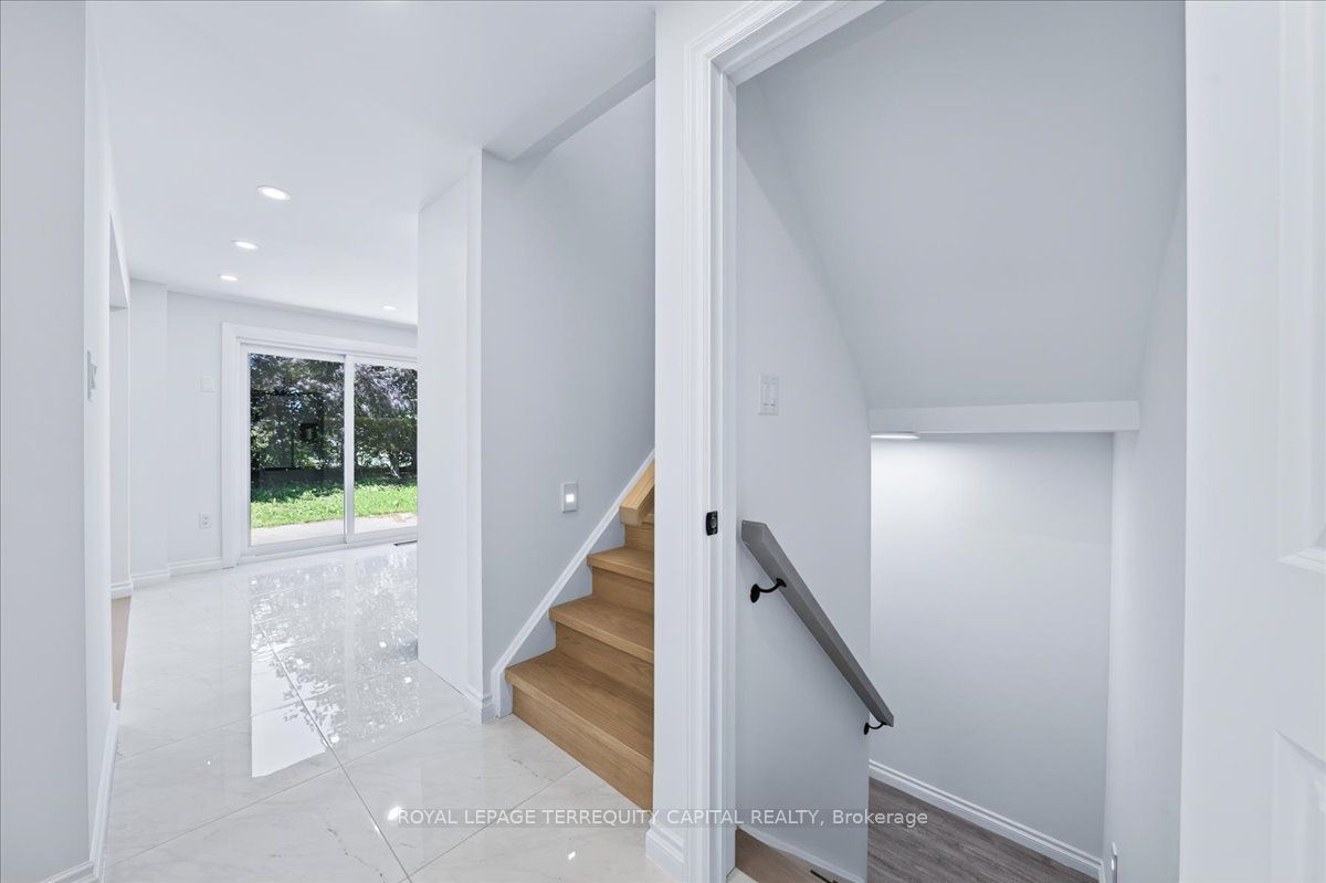 4 Cassandra Drive Property Photo 28