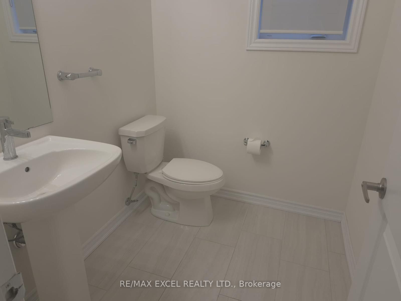 42 Simona Avenue Property Photo 11