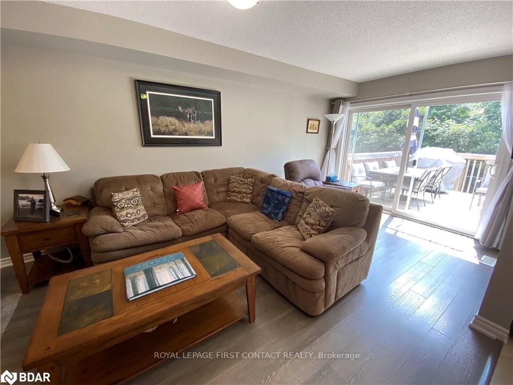 63 Sydenham Property Photo 4