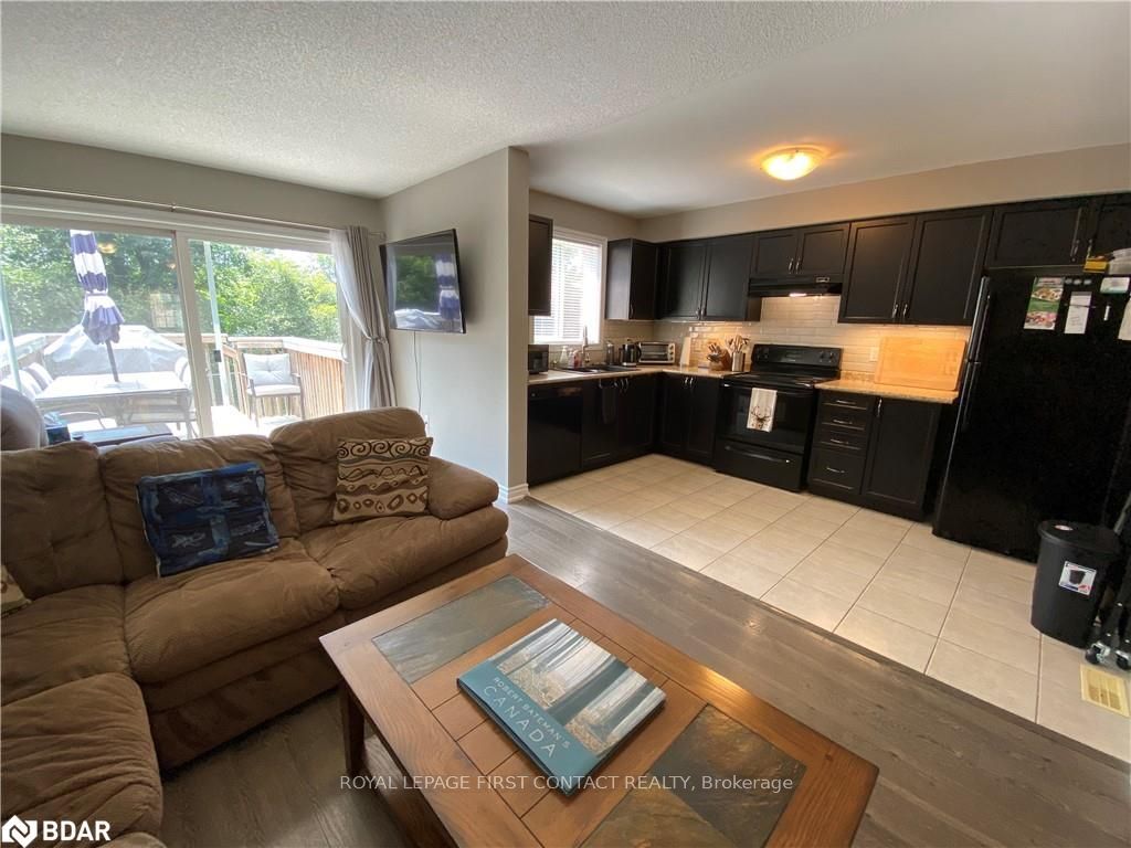 63 Sydenham Property Photo 5