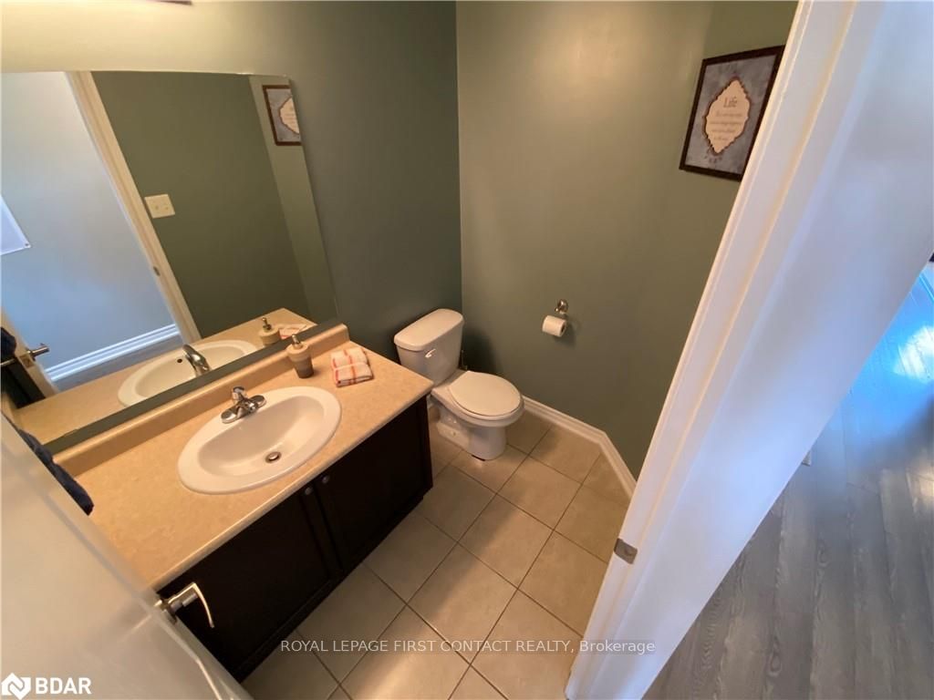 63 Sydenham Property Photo 8