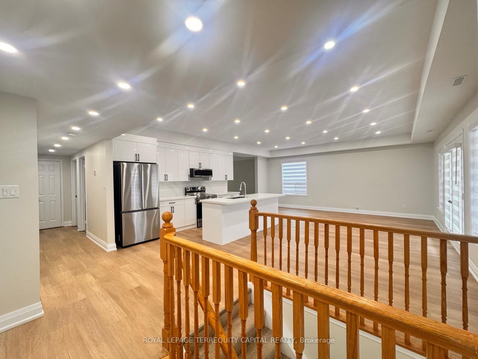 344 Edgehill Drive Upper Property Photo 4