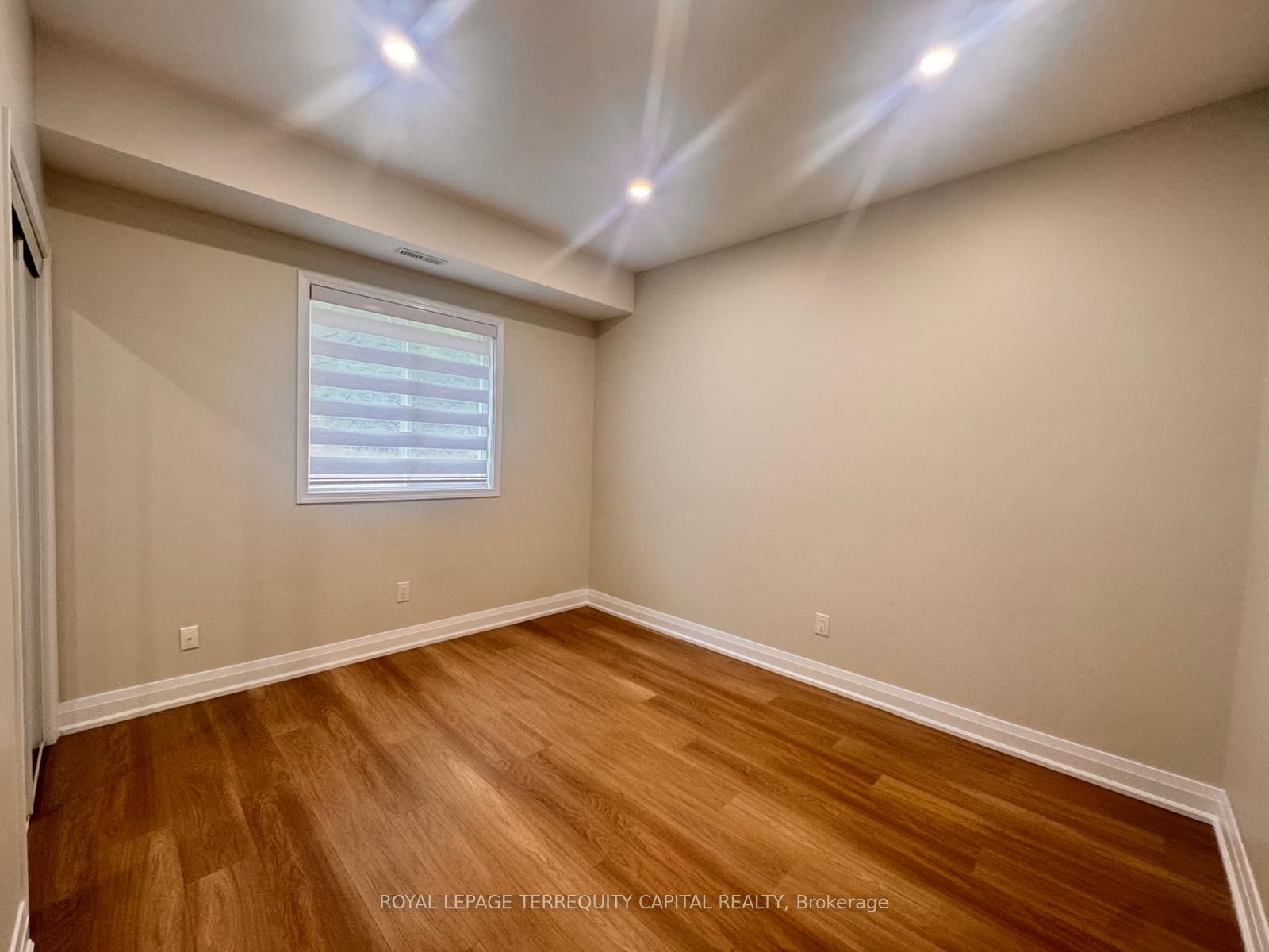 344 Edgehill Drive Upper Property Photo 23