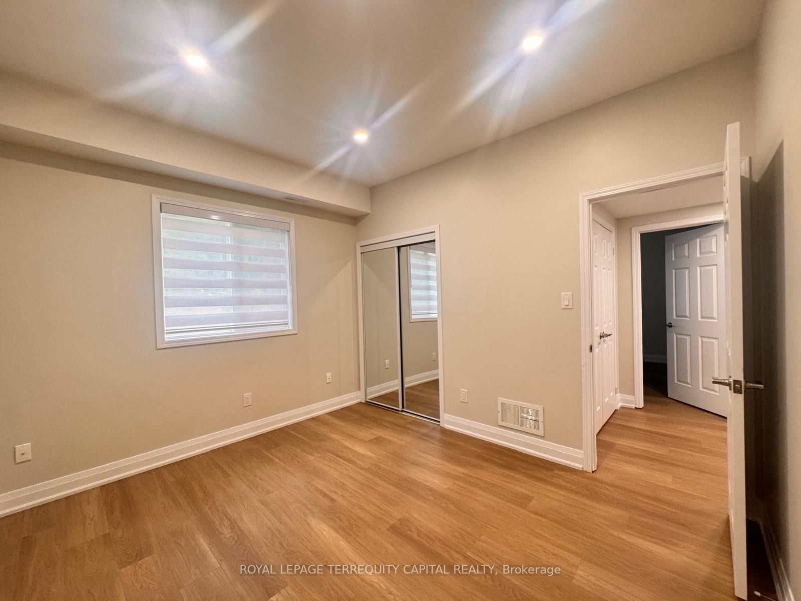 344 Edgehill Drive Upper Property Photo 28