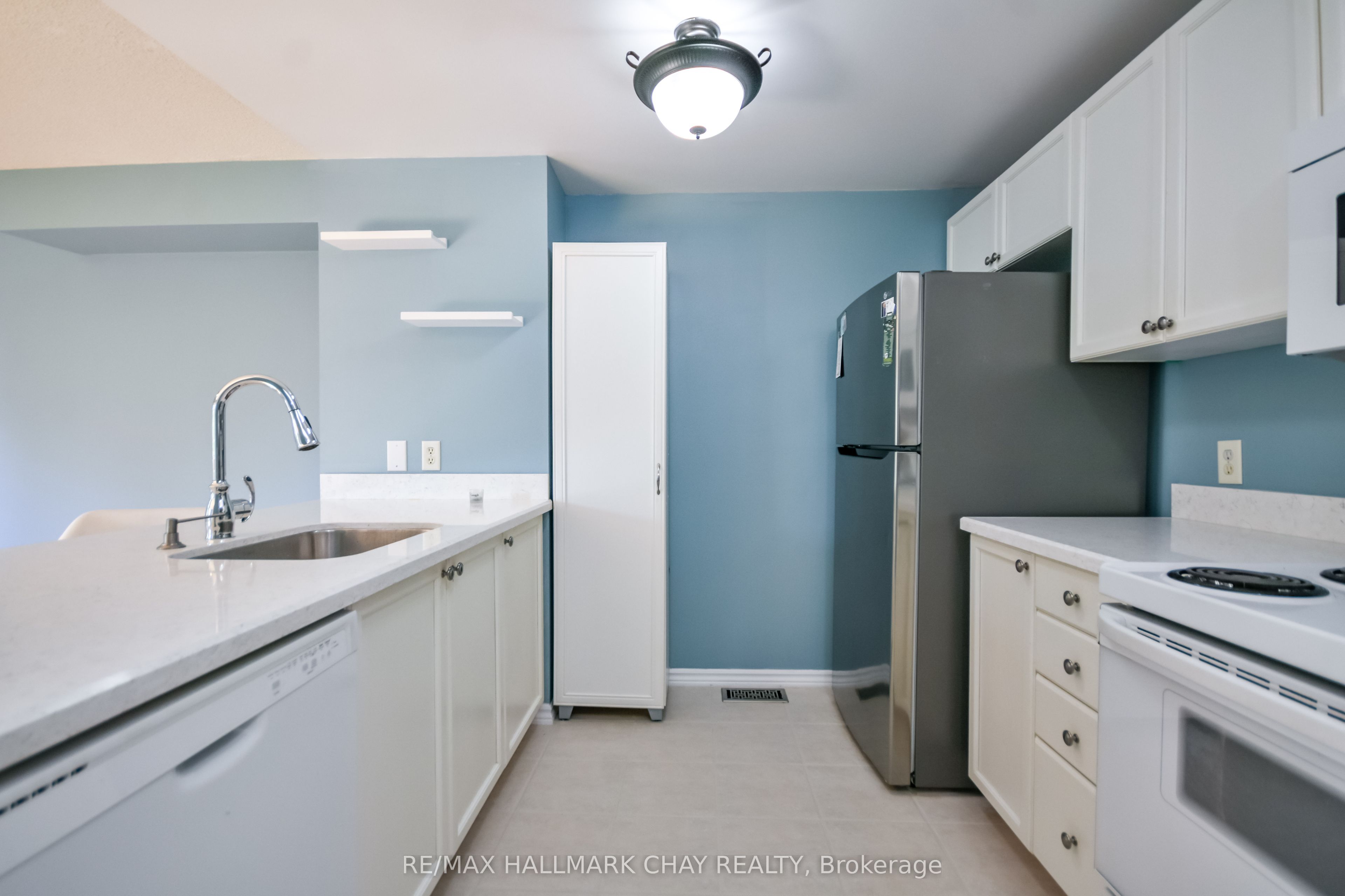 17 Srigley Street Property Photo 6