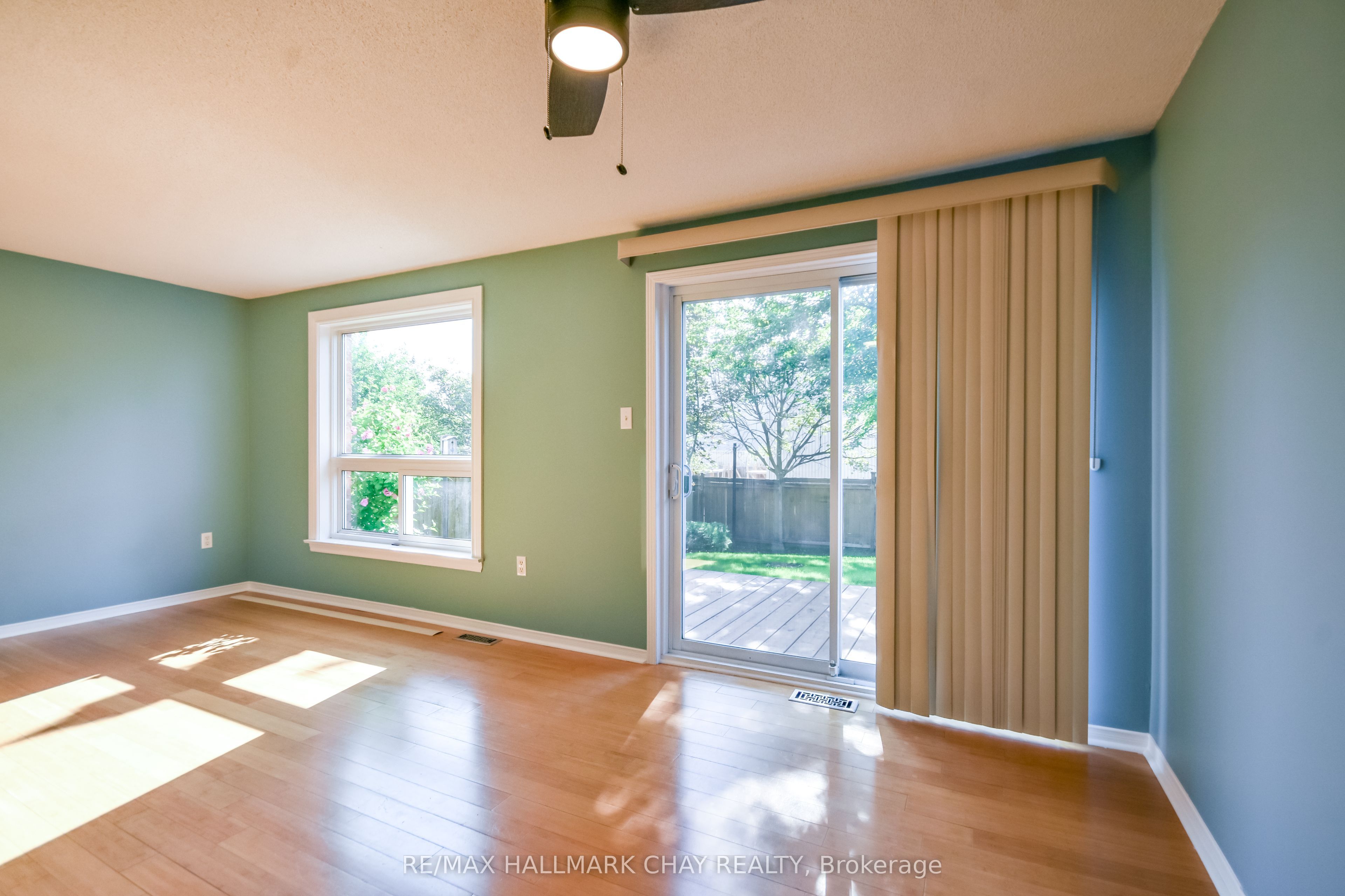 17 Srigley Street Property Photo 9