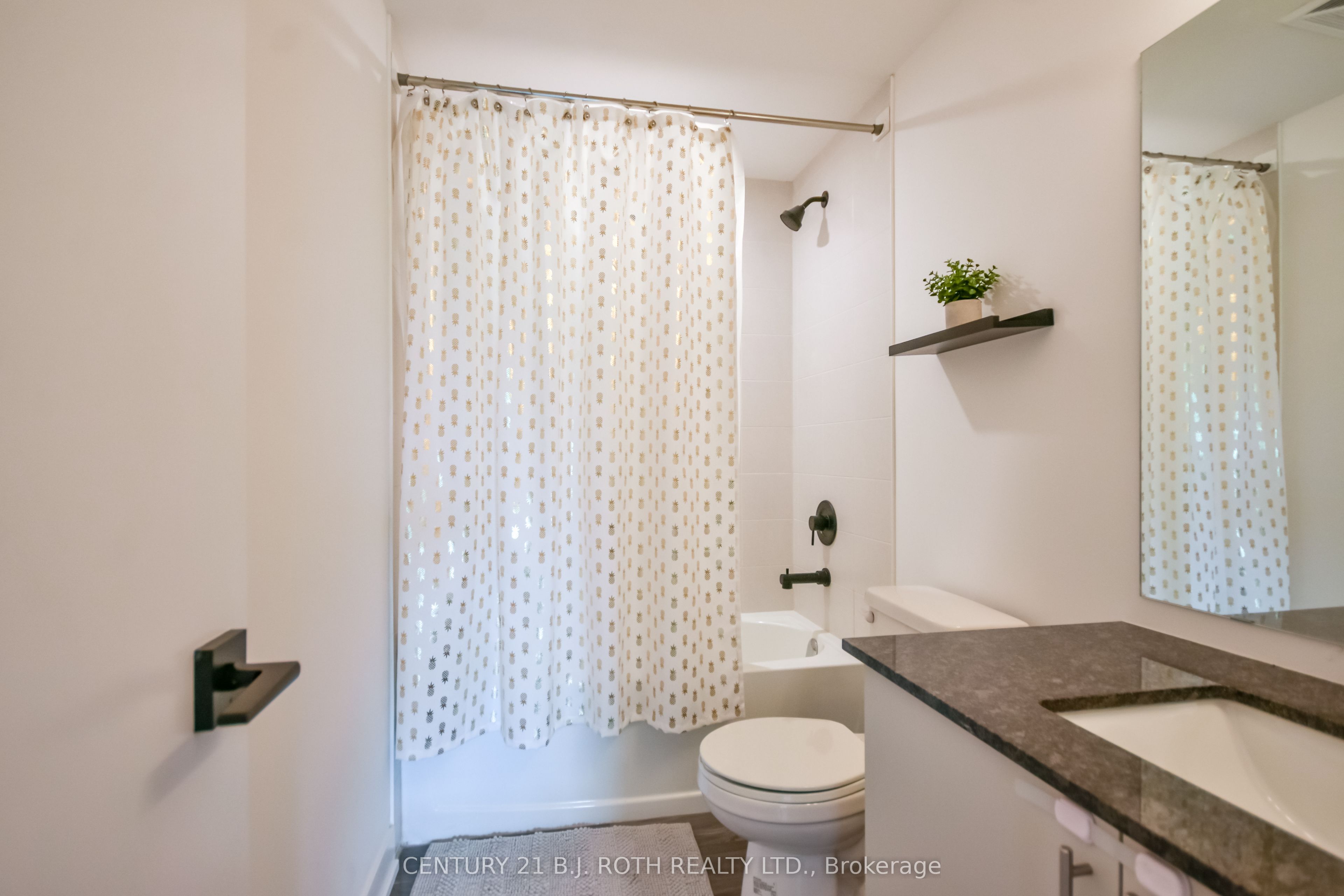 8 Culinary Lane 604 Property Photo 19