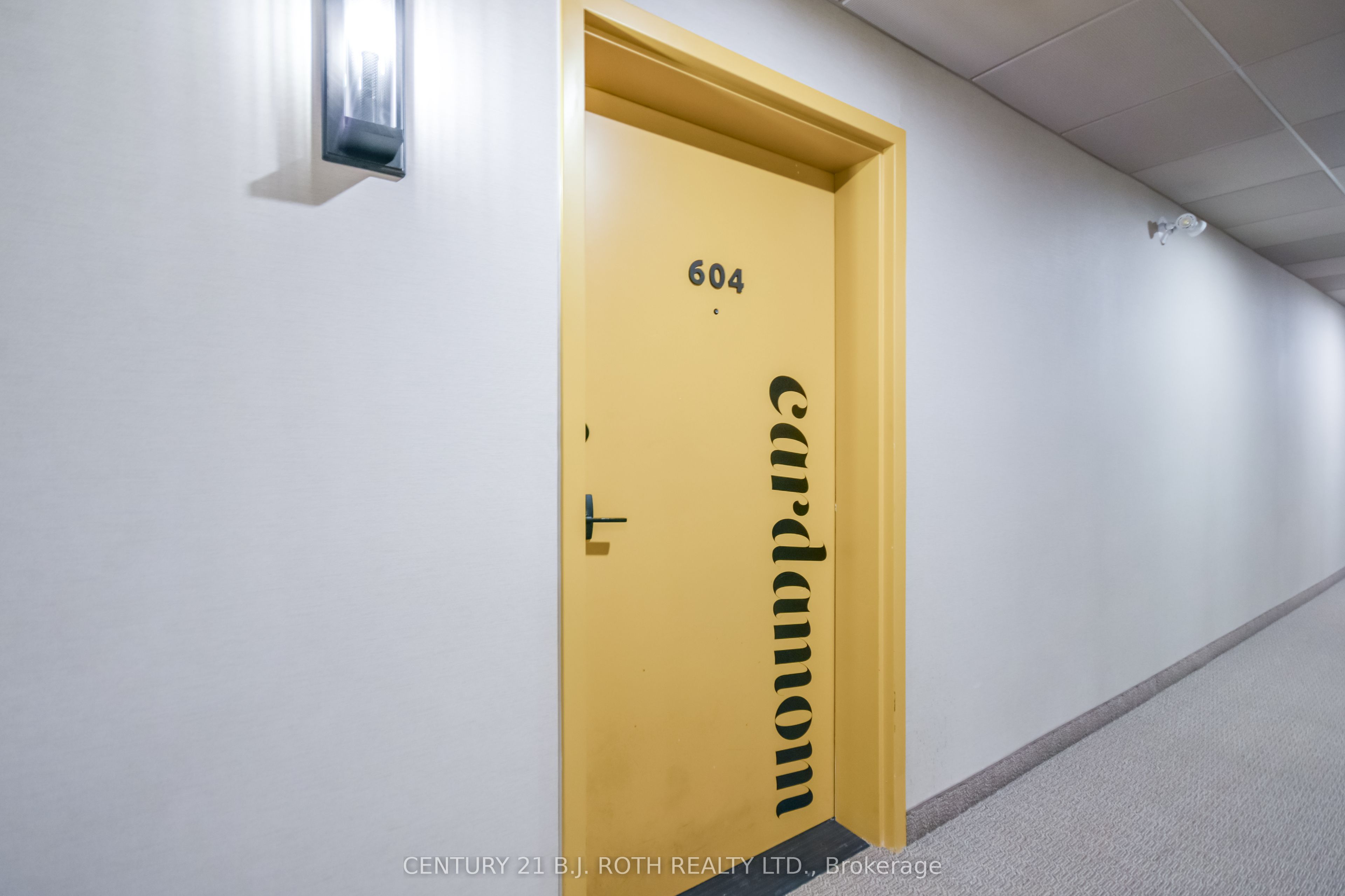 8 Culinary Lane 604 Property Photo 24