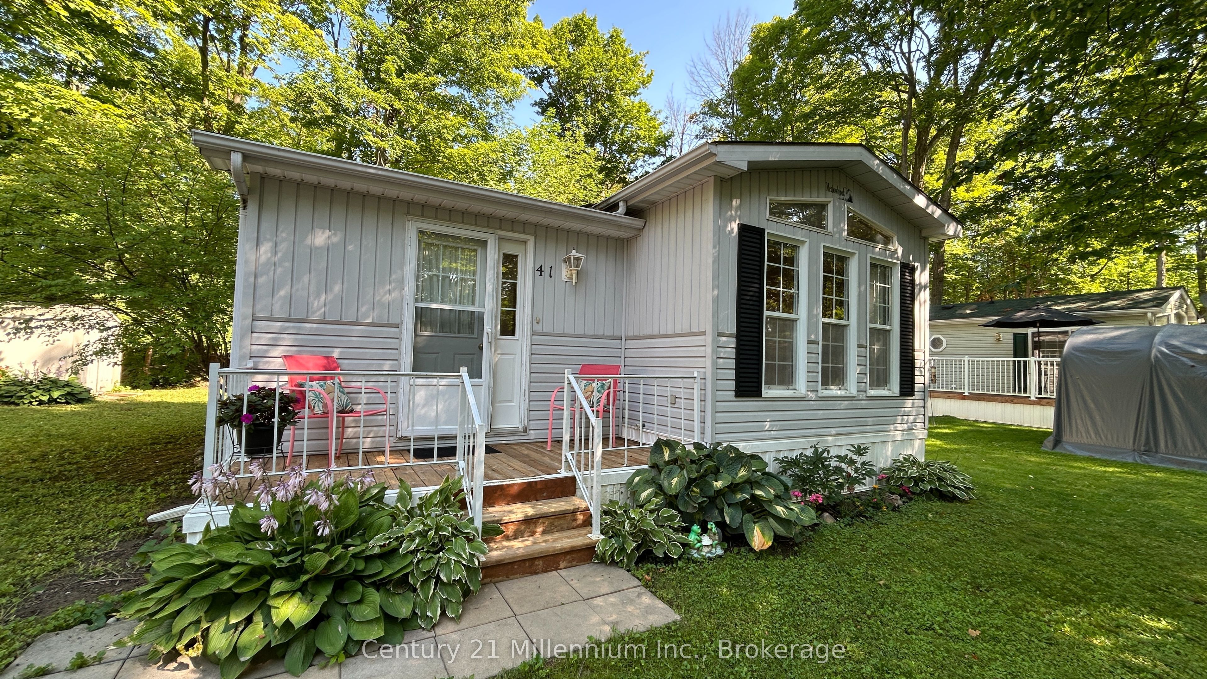 41 The Boardwalk Property Photo 1