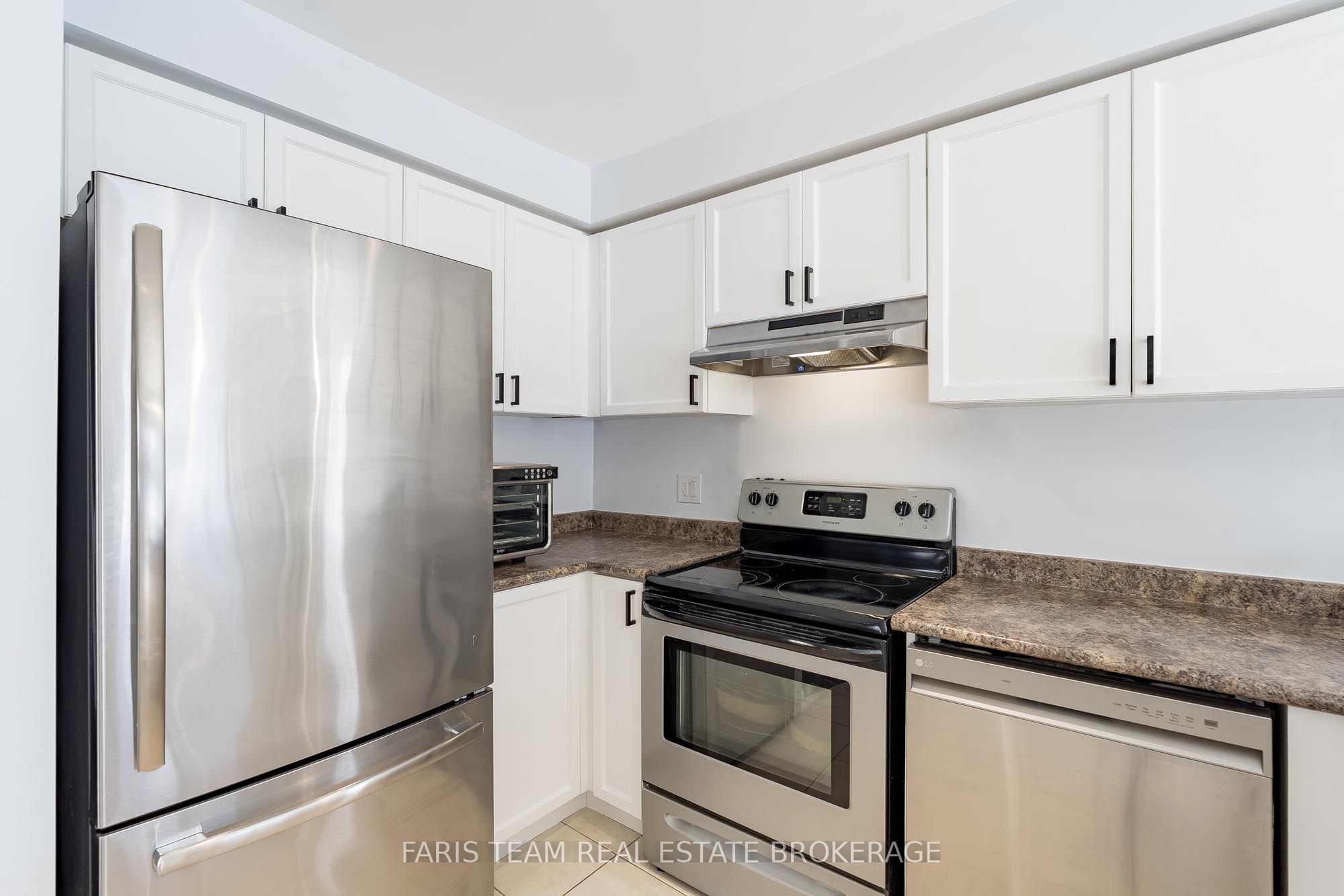 92 Wesley Avenue Property Photo 8