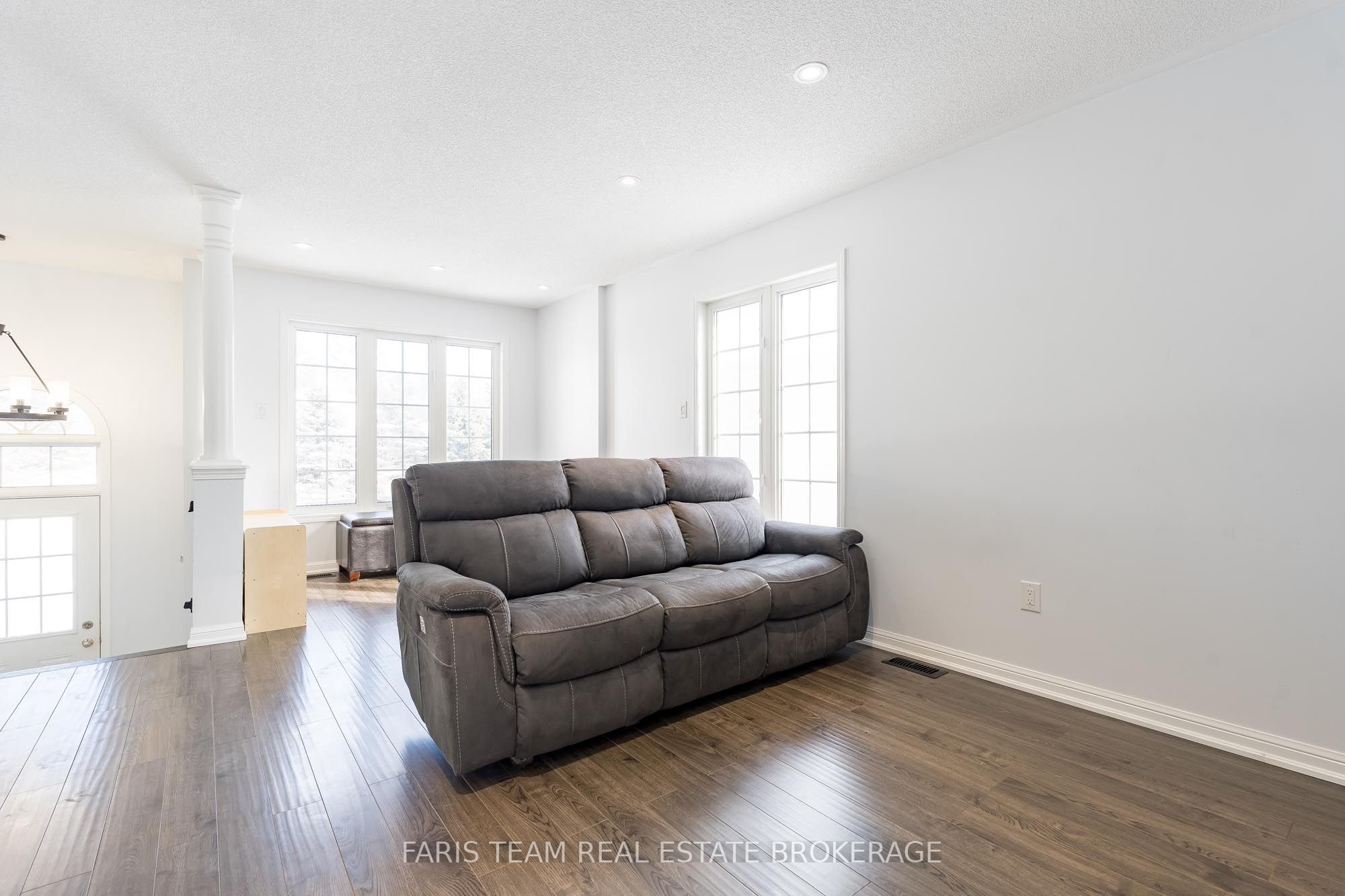 92 Wesley Avenue Property Photo 11