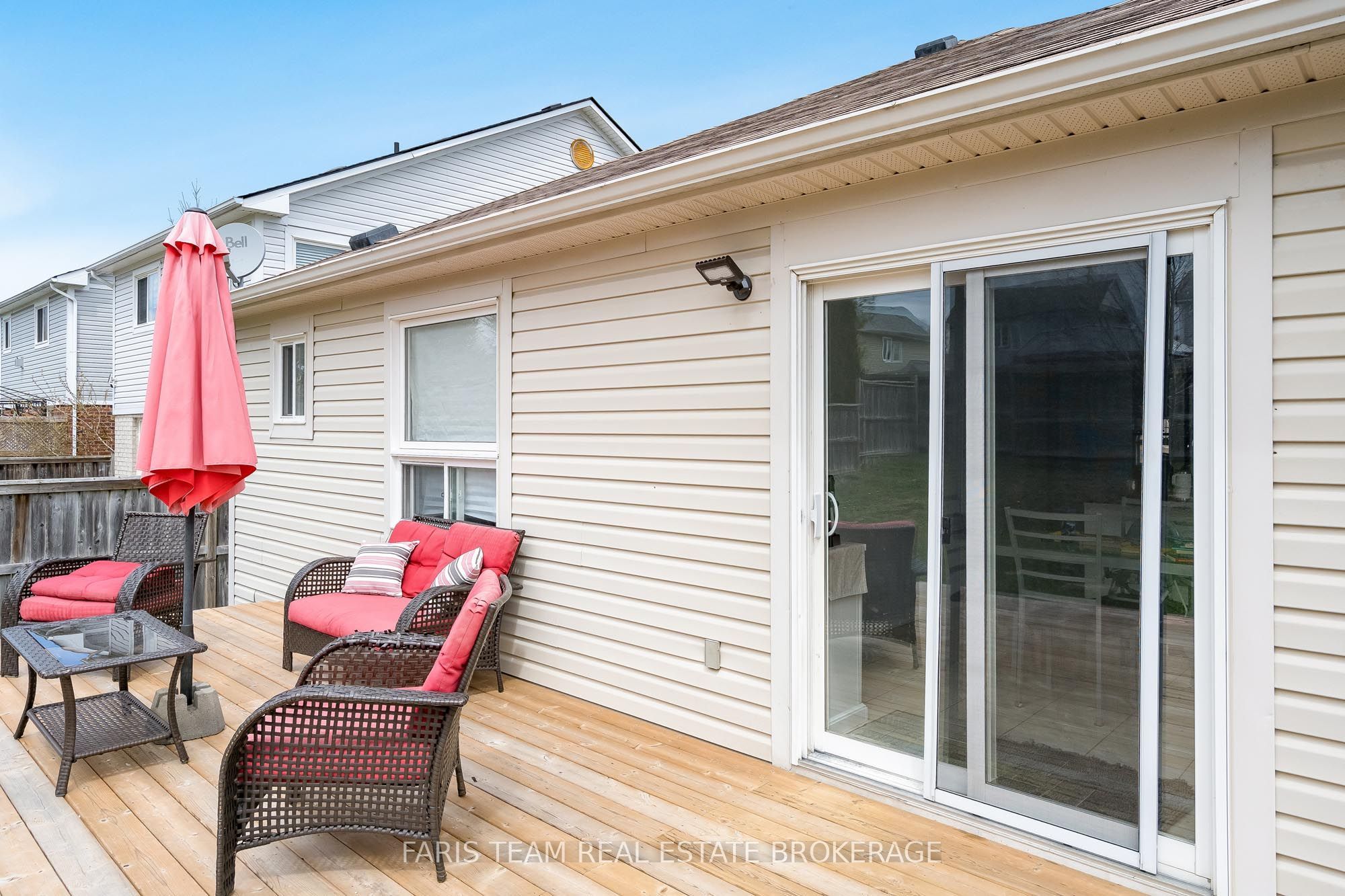92 Wesley Avenue Property Photo 24