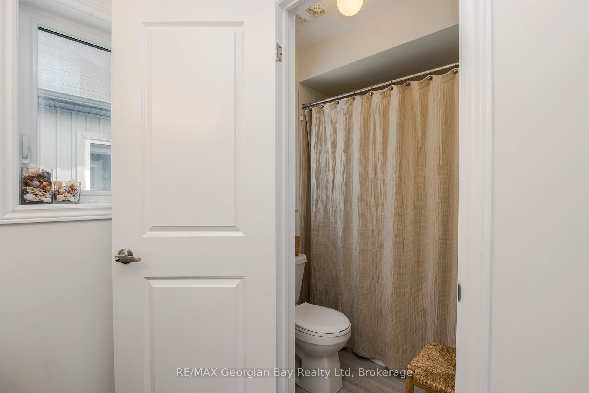 215 Roy Drive Property Photo 31