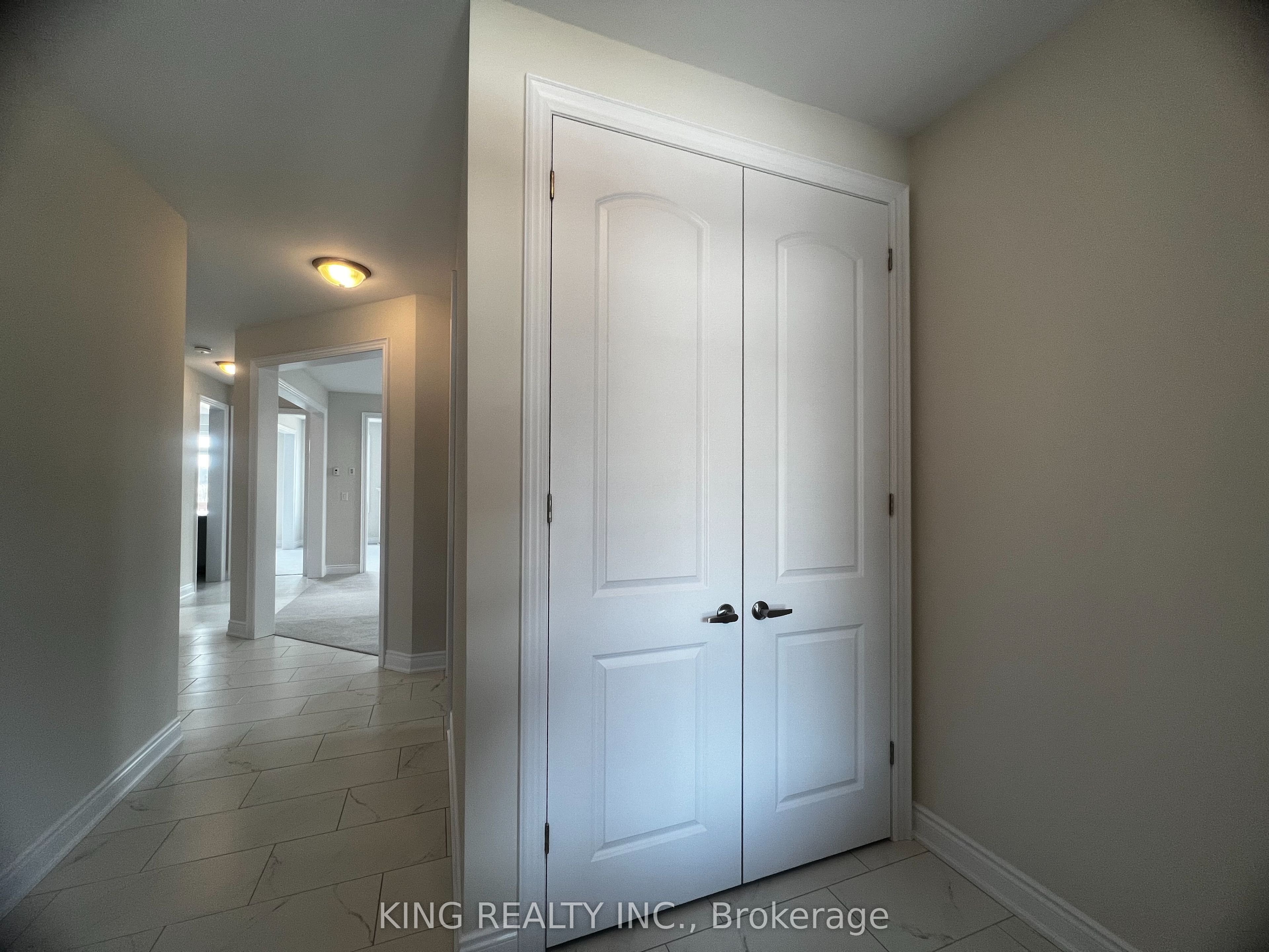 3008 Sierra Drive Property Photo 2