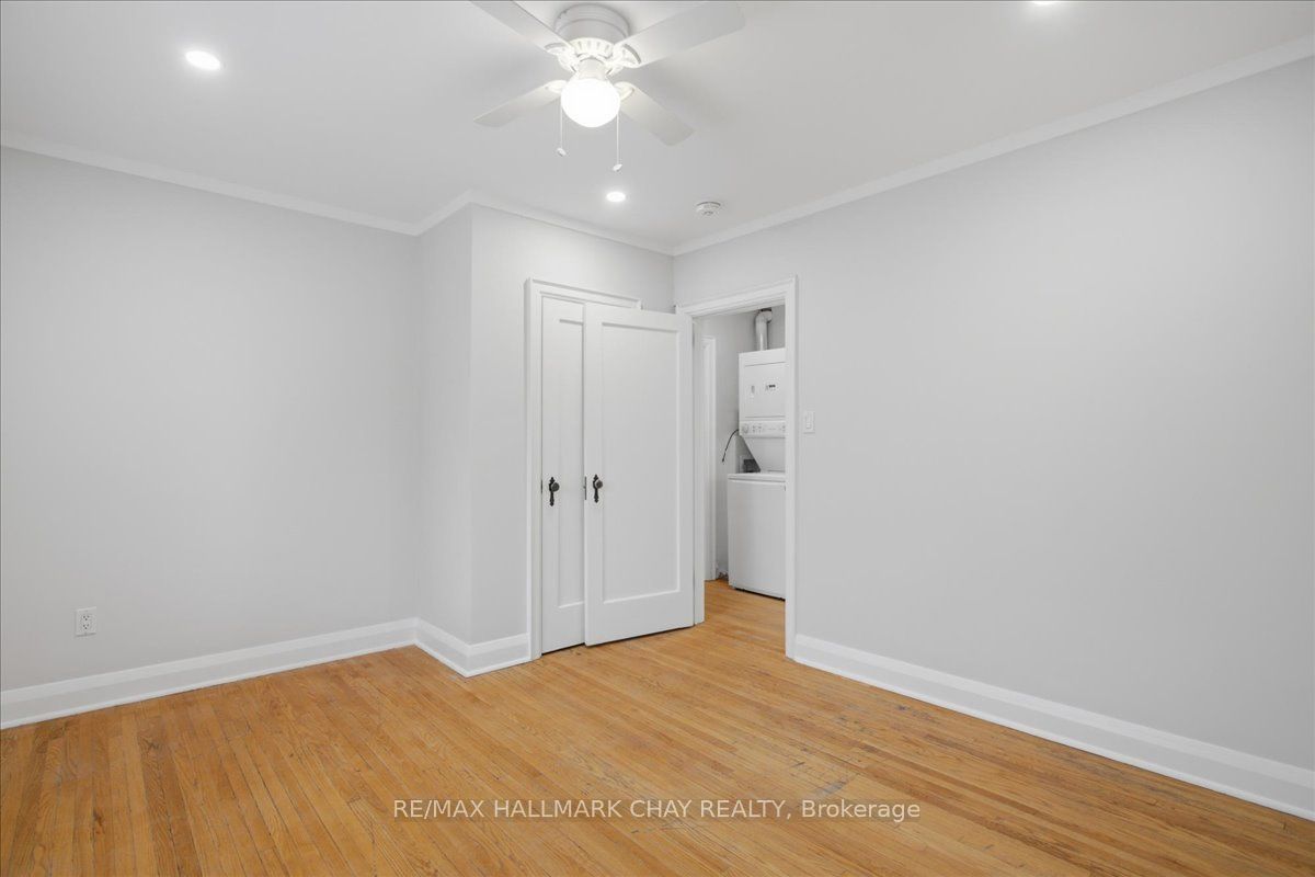 15 Parkside Drive 2 Property Photo 16