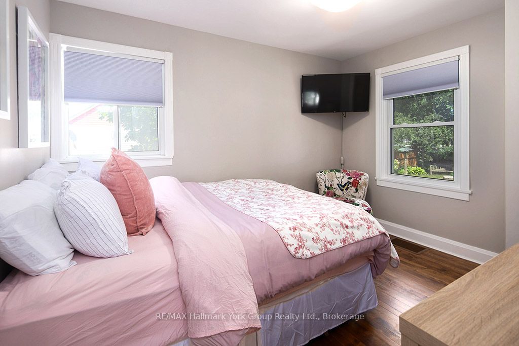495 Maple Street Property Photo 15