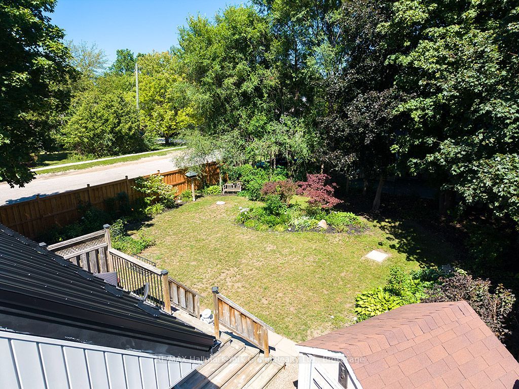 495 Maple Street Property Photo 20