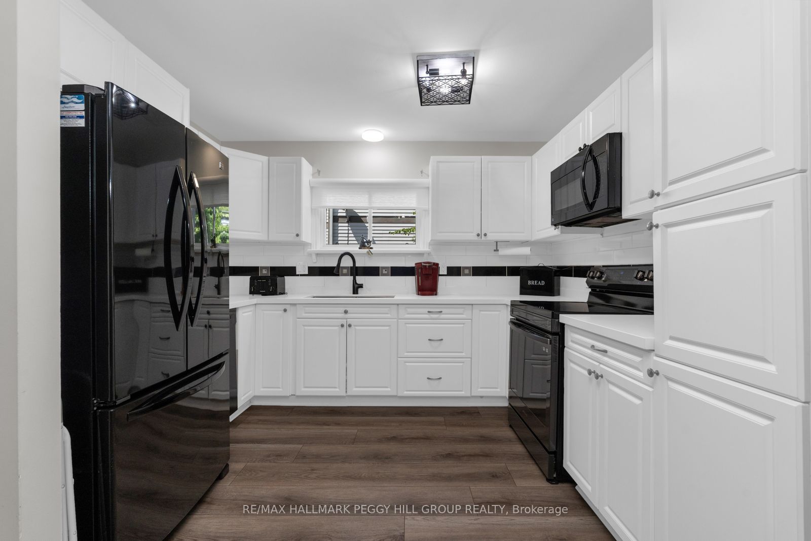 15 Wilde Place Property Photo 2