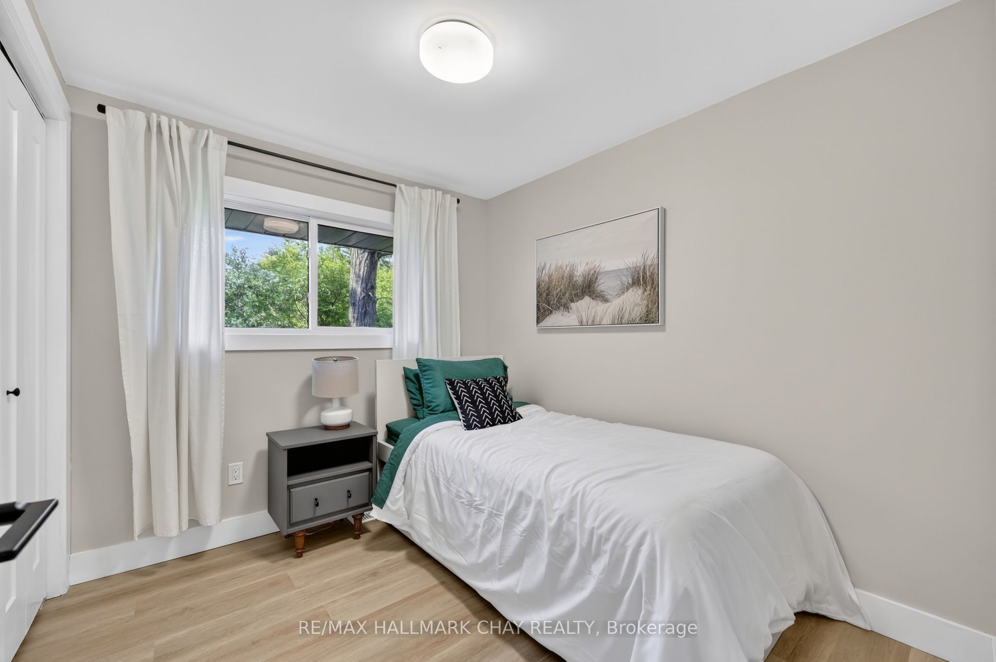 8717 Beachwood Road Property Photo 32