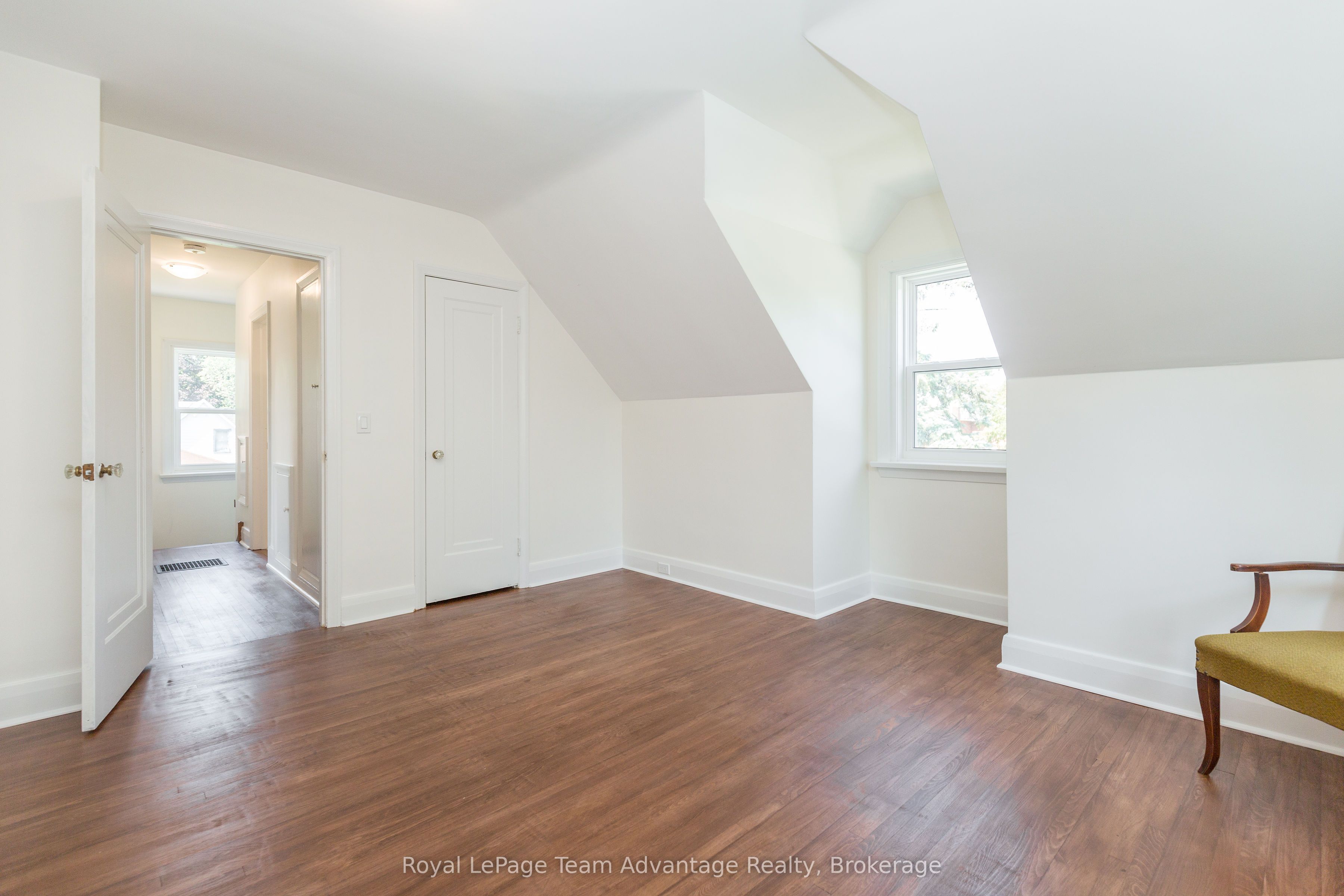 9 Houden Street Property Photo 20