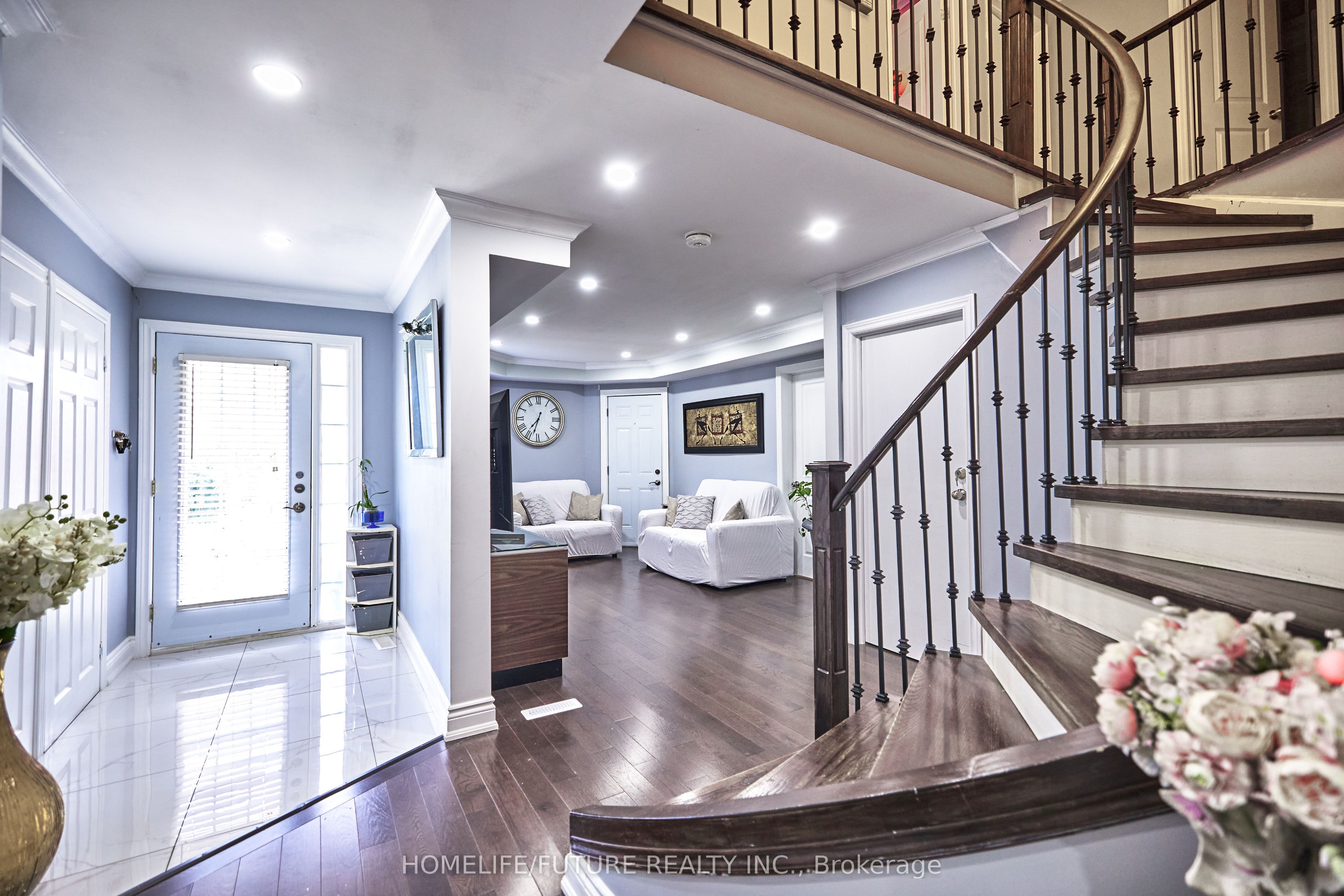58 O'shaughnessy Crescent Property Photo 8
