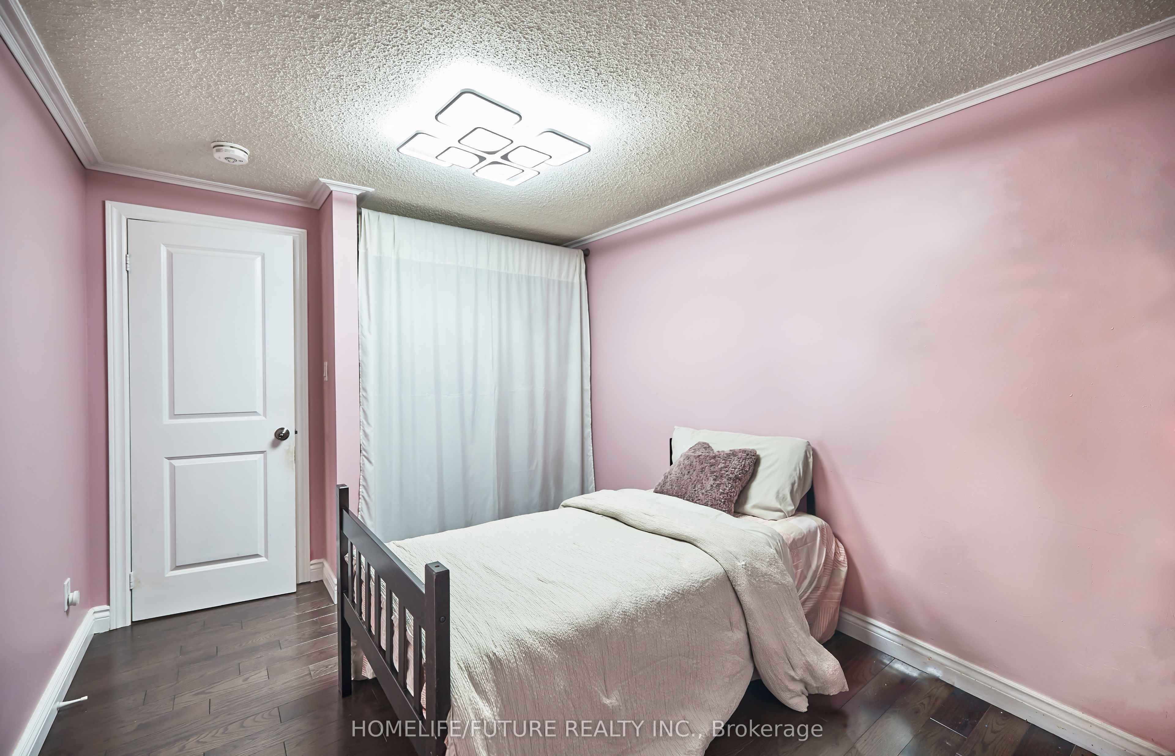 58 O'shaughnessy Crescent Property Photo 37