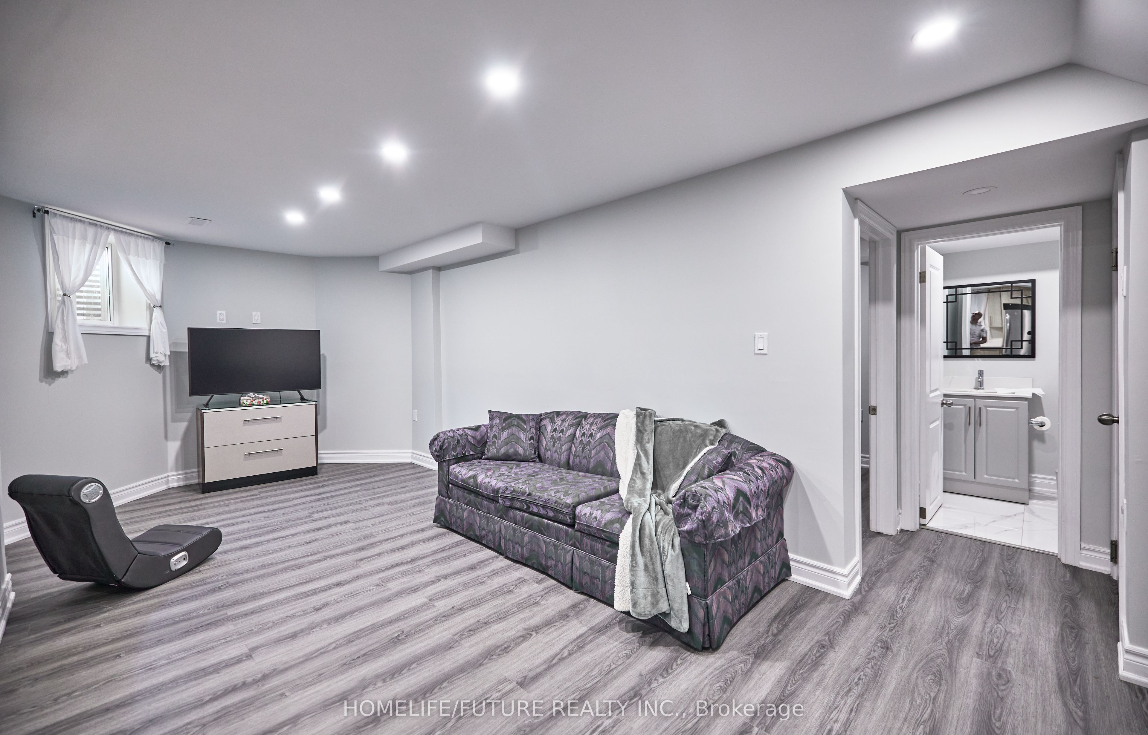 58 O'shaughnessy Crescent Property Photo 44