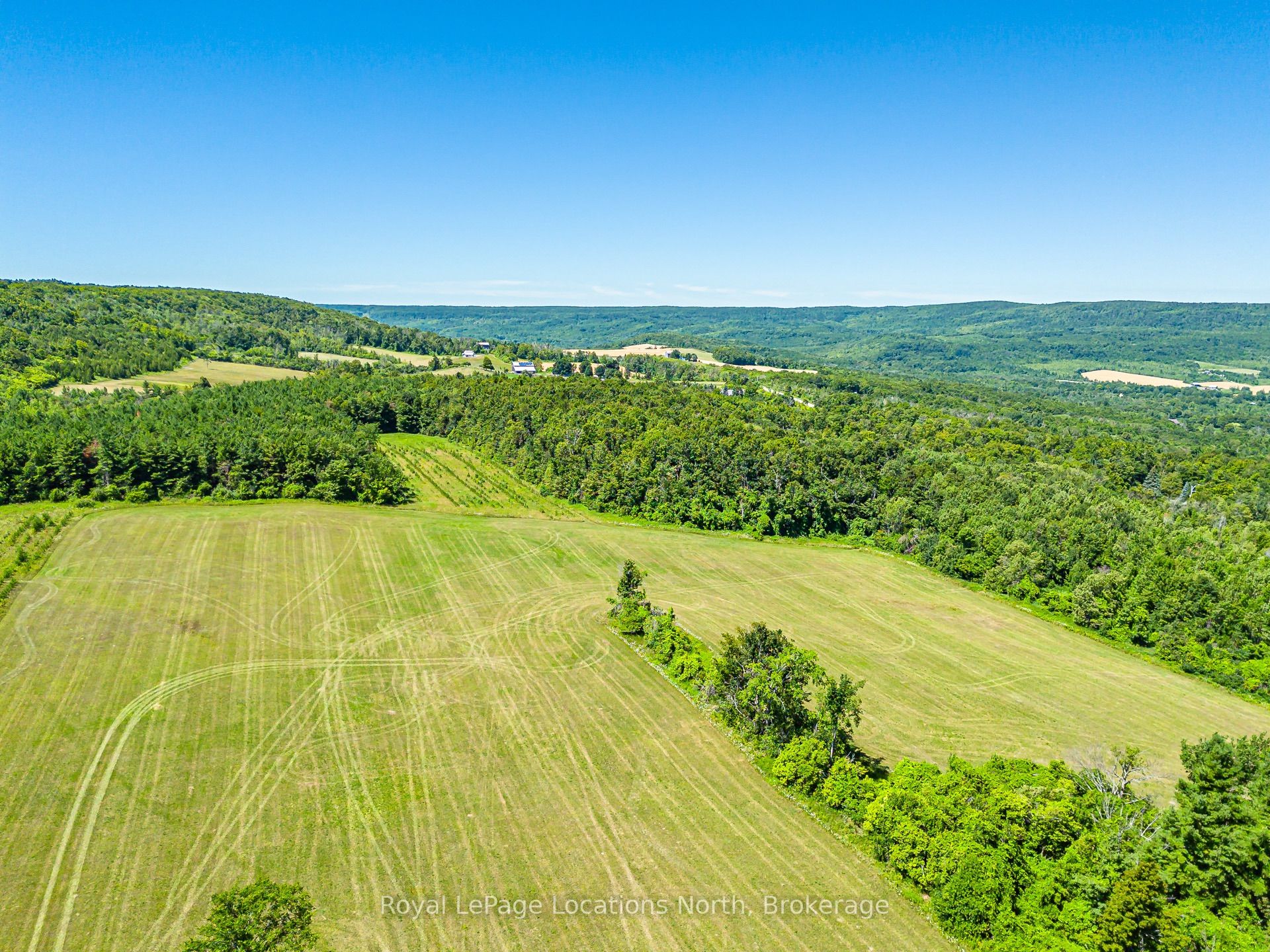 1664 10 Concession N Property Photo 30