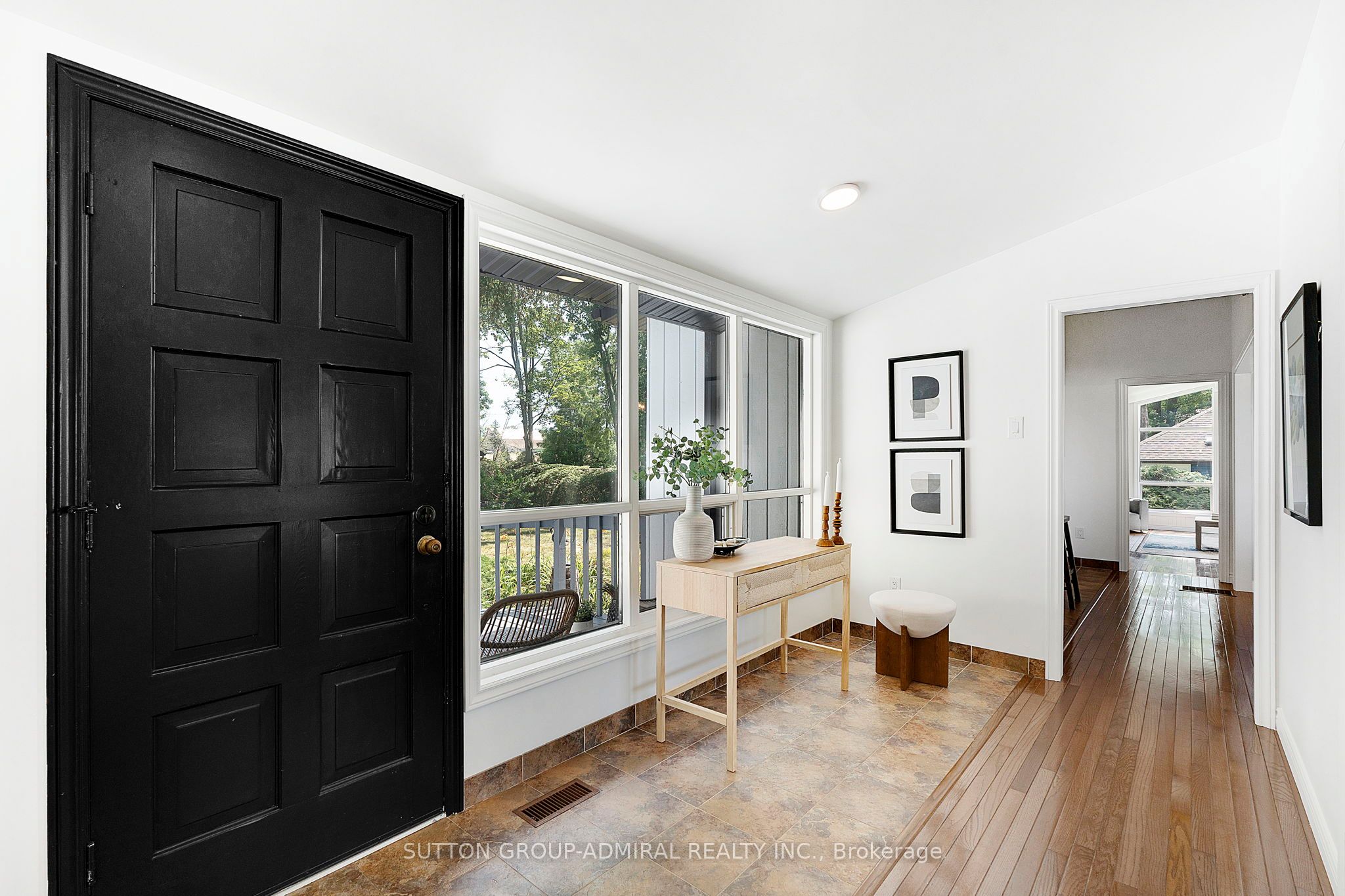 2232 Lakeshore Drive Property Photo 9