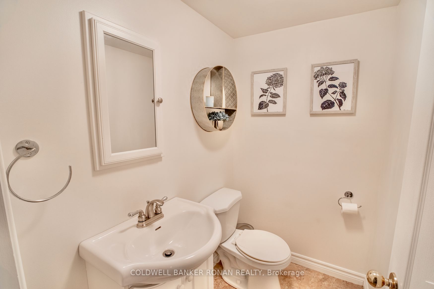 3 Teal Place Property Photo 30