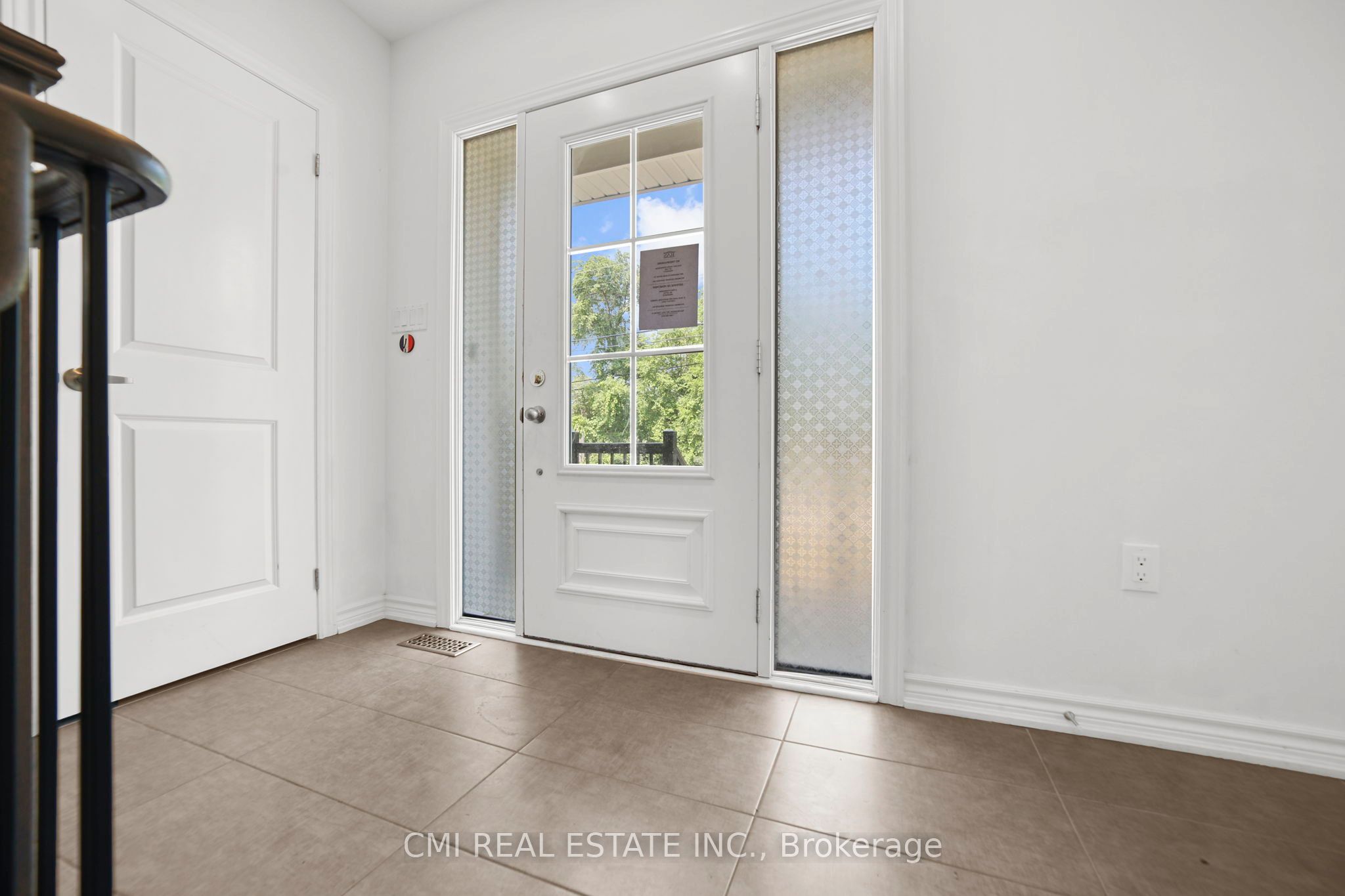3205 Mosley Street Property Photo 6