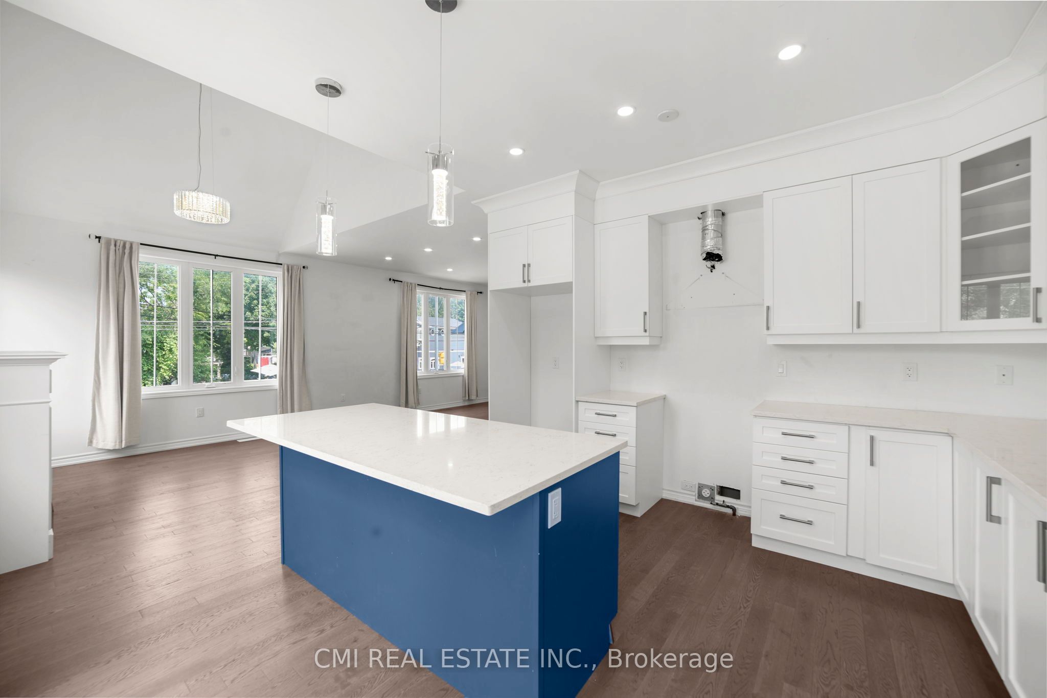3205 Mosley Street Property Photo 16