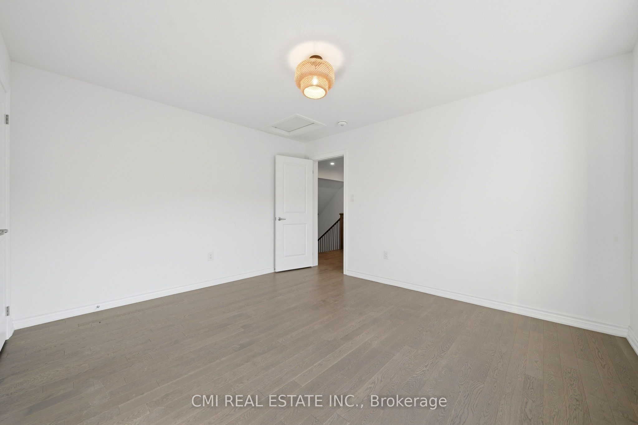 3205 Mosley Street Property Photo 29