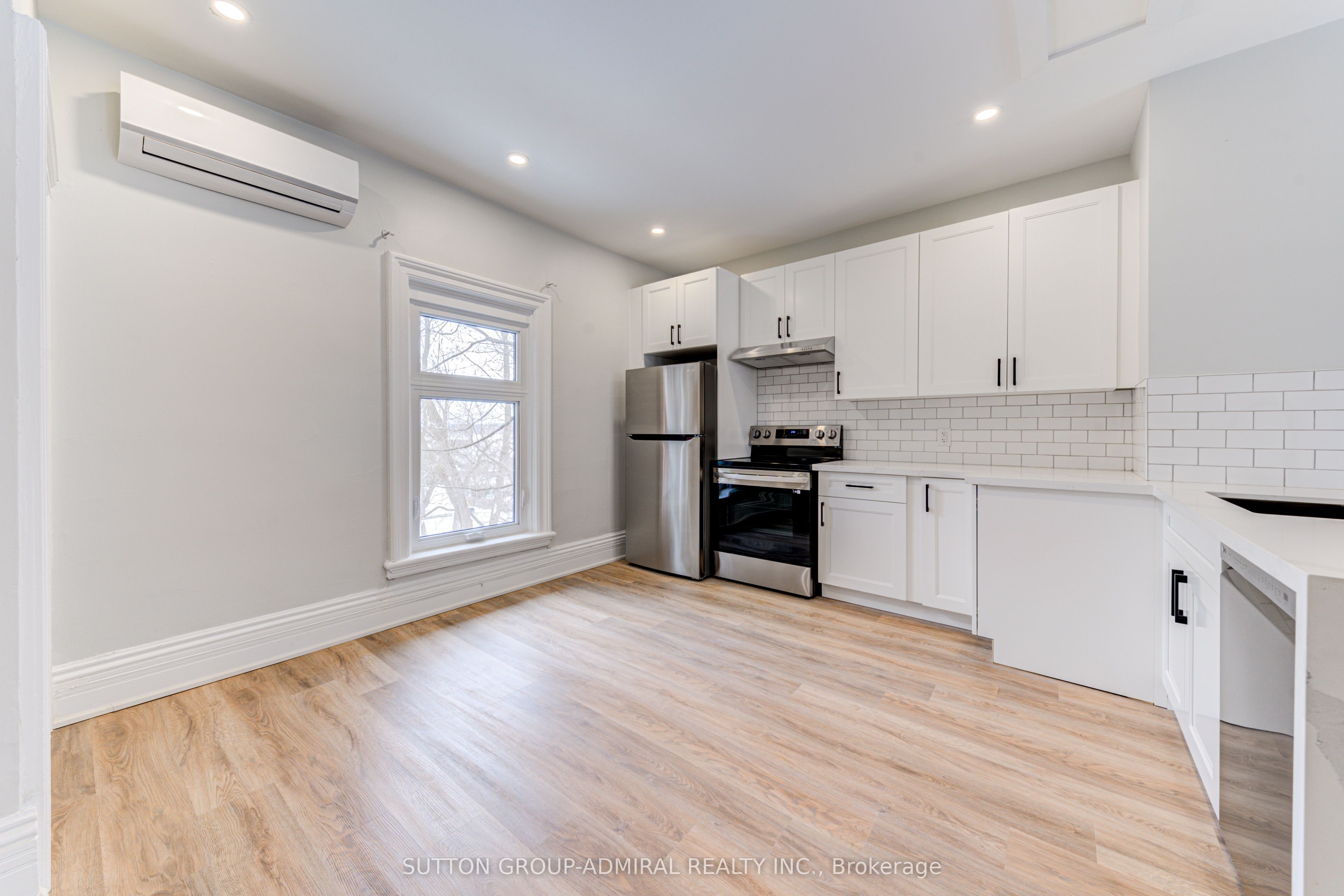 167 Collier Street 4u Property Photo 14