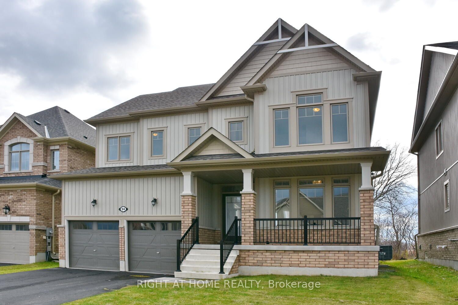 94 Kirby Avenue Property Photo 3