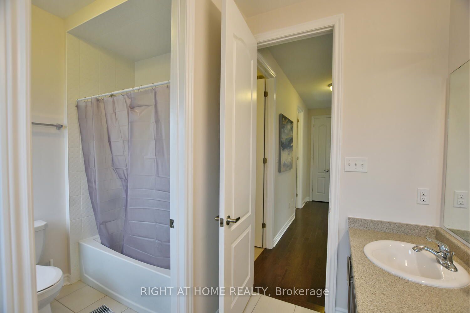 94 Kirby Avenue Property Photo 20