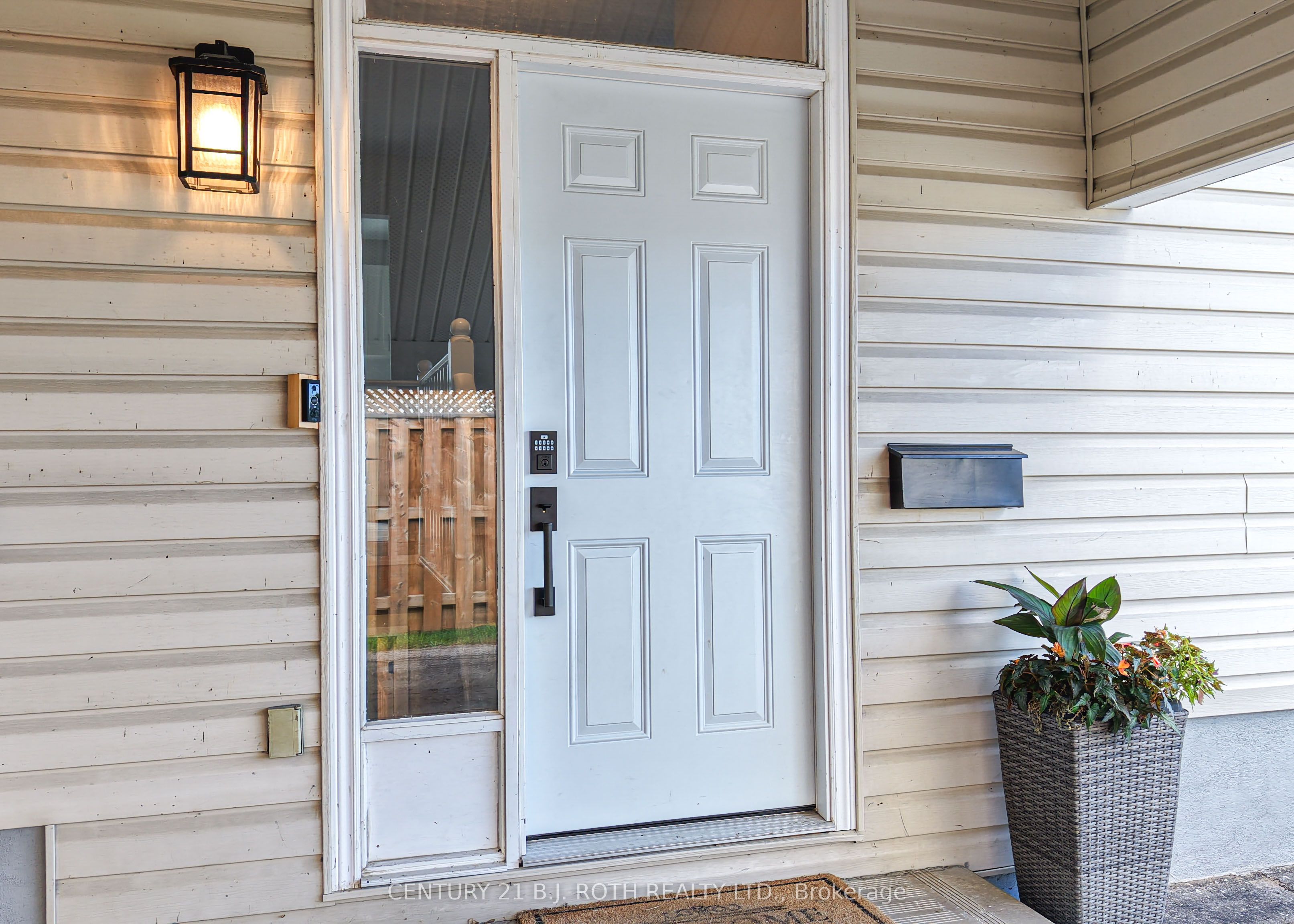 49 Bond Street Property Photo 2