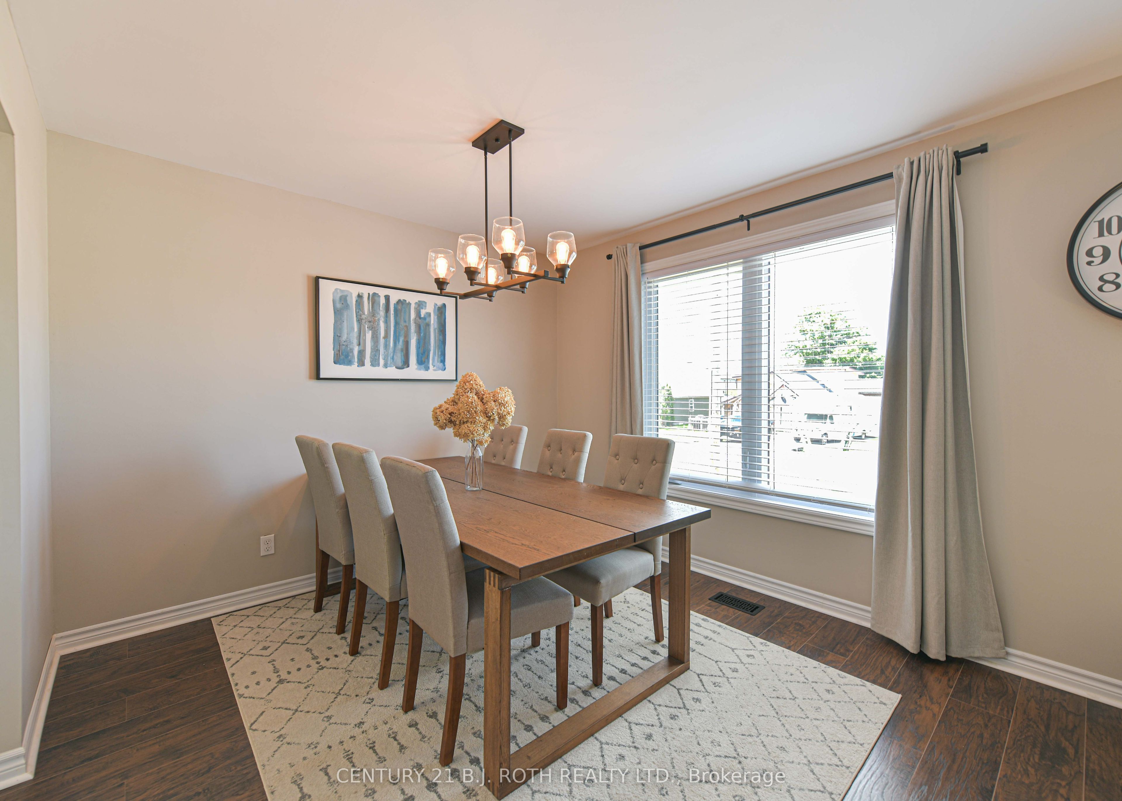 49 Bond Street Property Photo 7