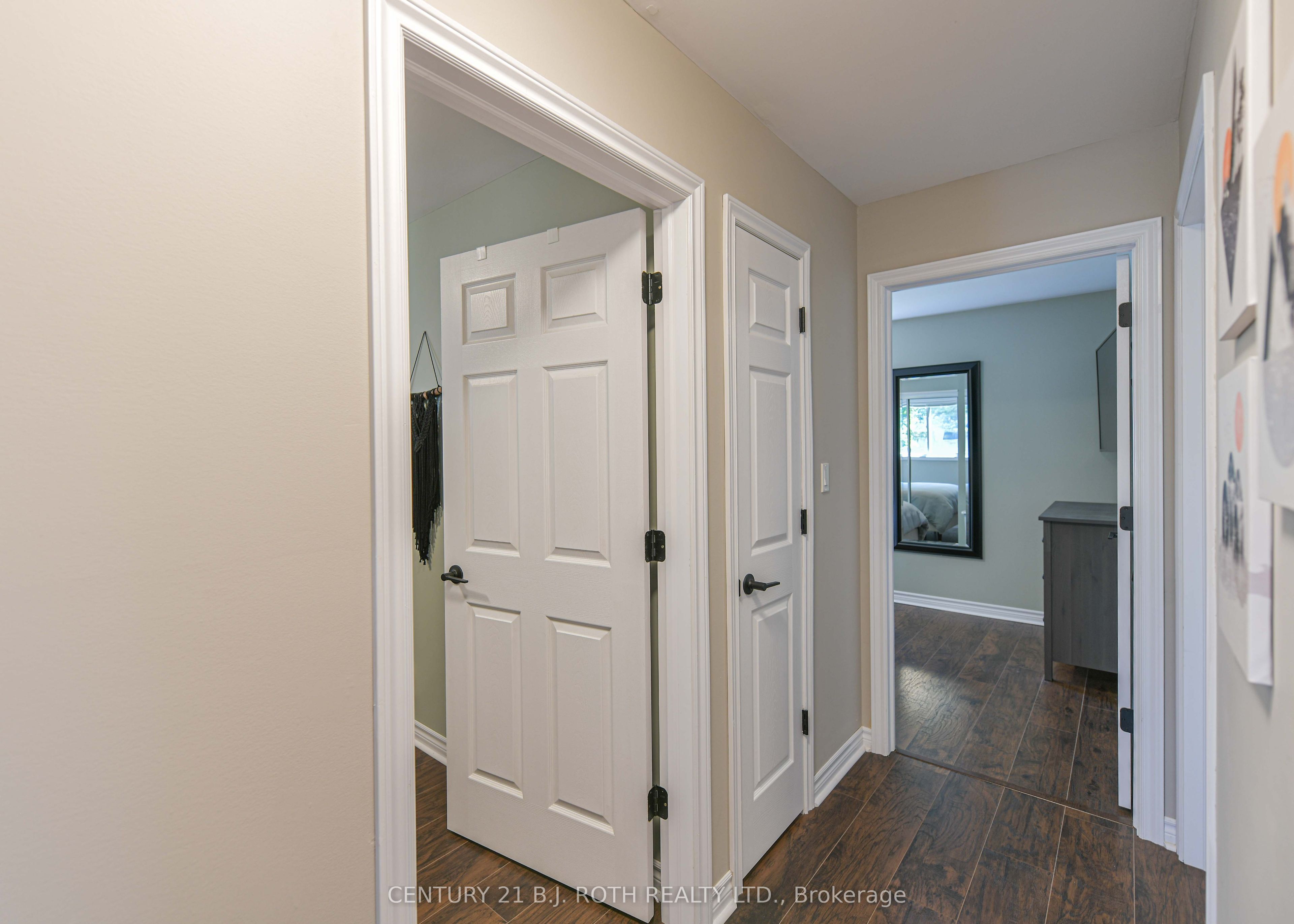 49 Bond Street Property Photo 17