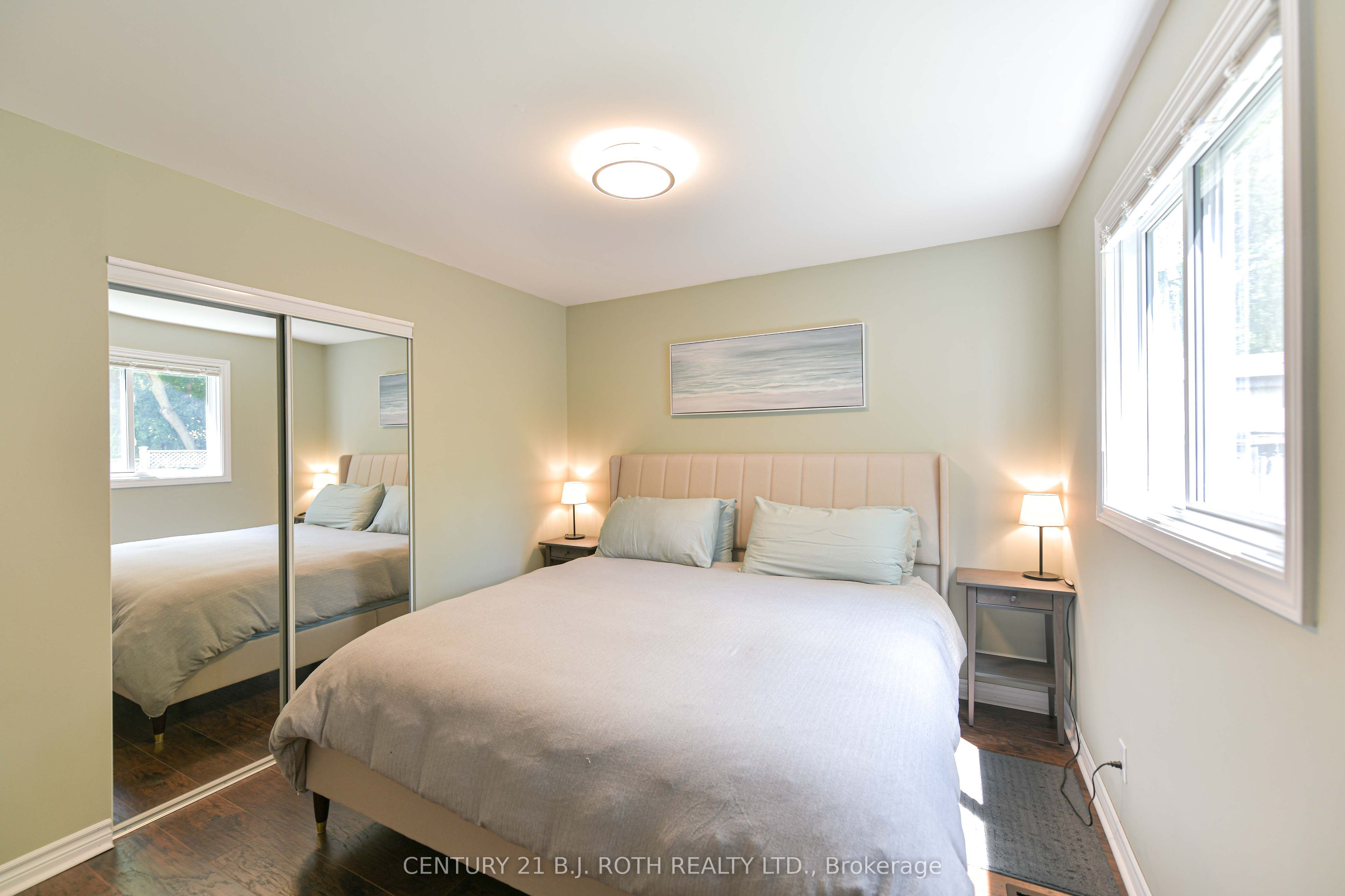 49 Bond Street Property Photo 22