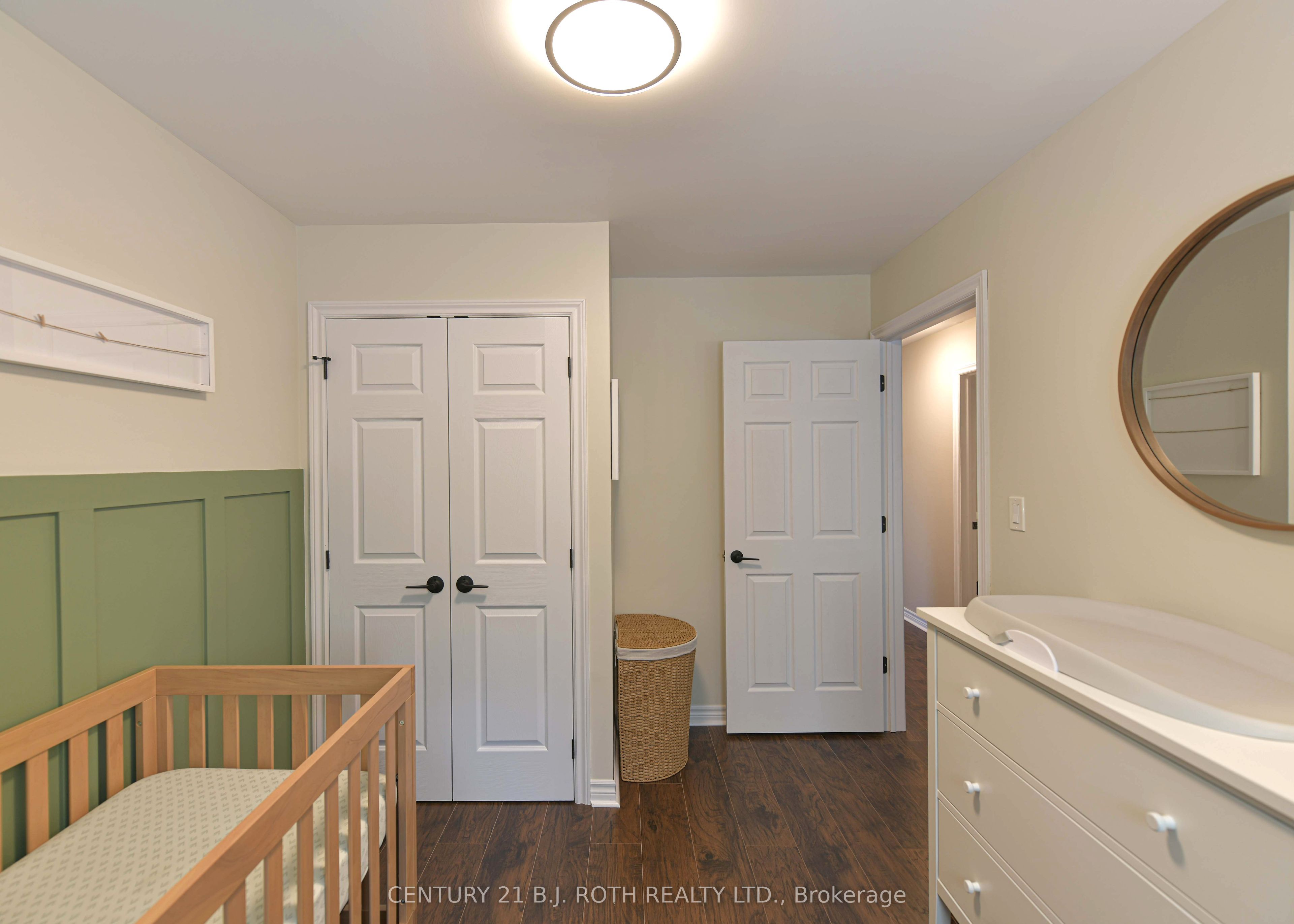 49 Bond Street Property Photo 26