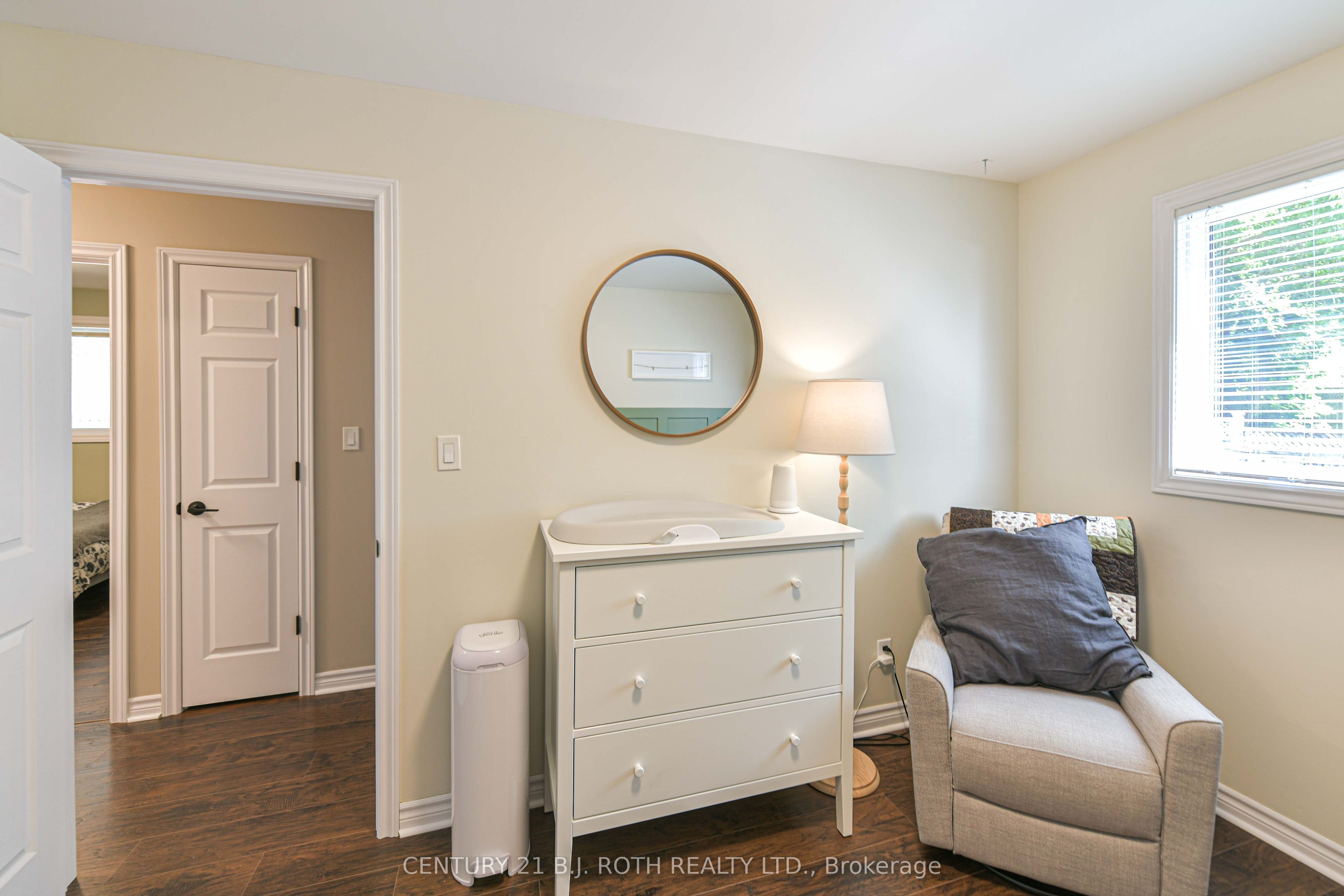 49 Bond Street Property Photo 27