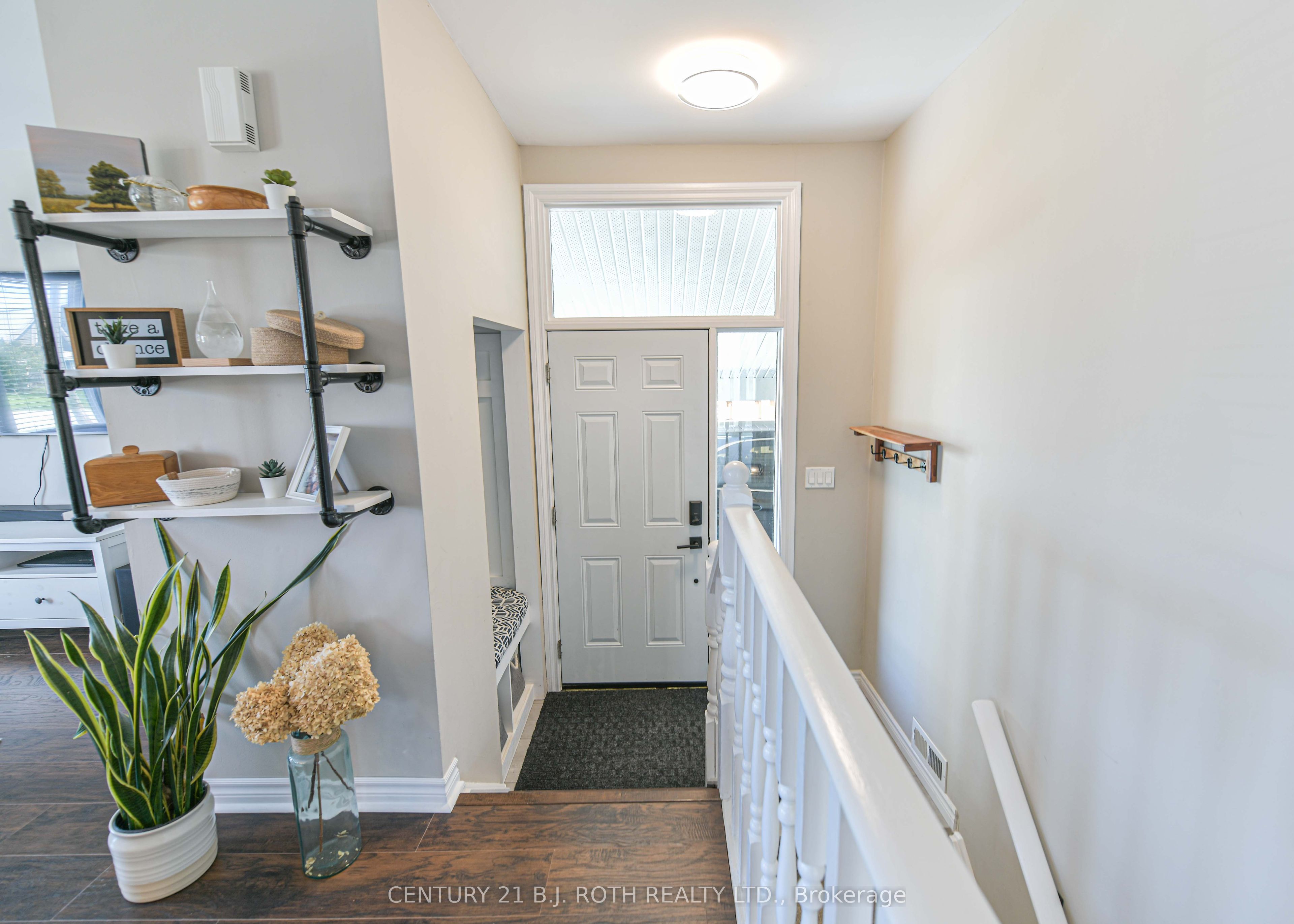 49 Bond Street Property Photo 28