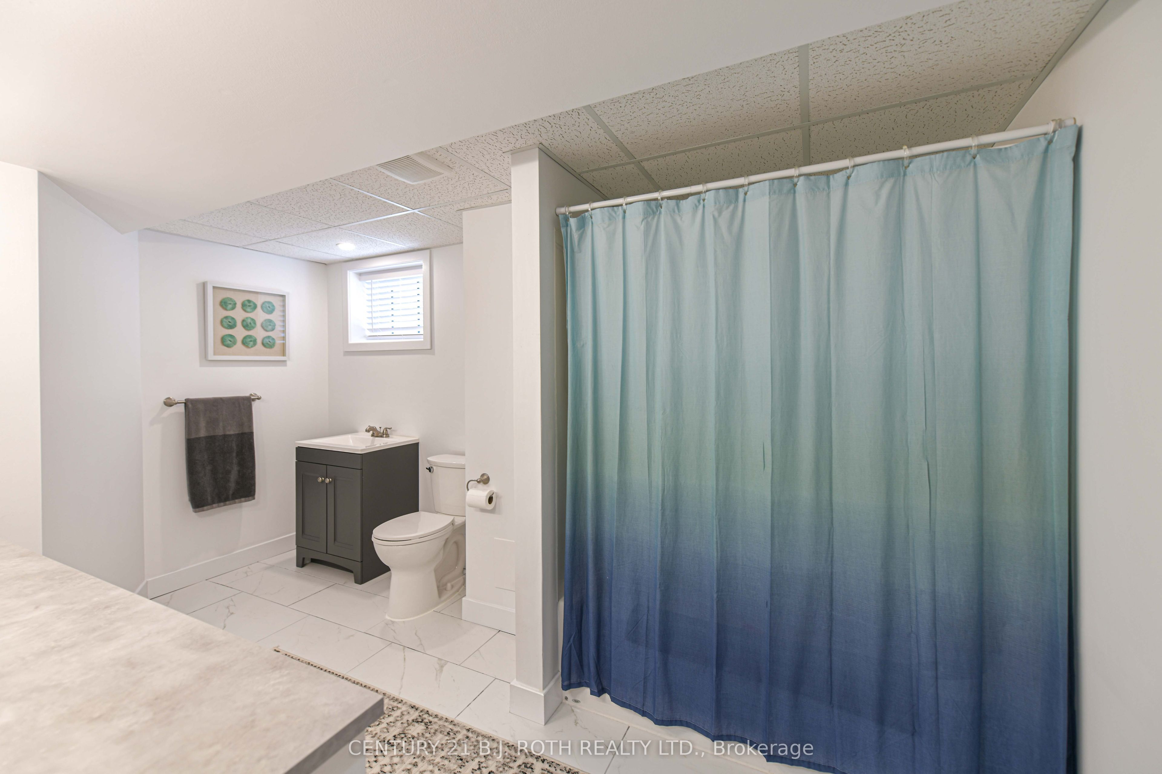 49 Bond Street Property Photo 34