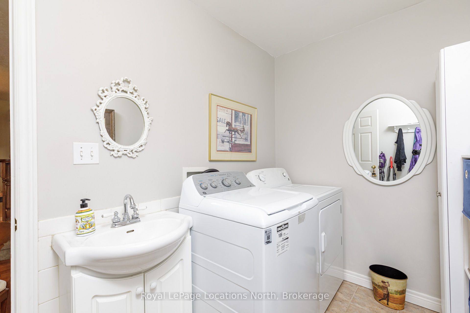 57 Georgian Meadows Drive Property Photo 14